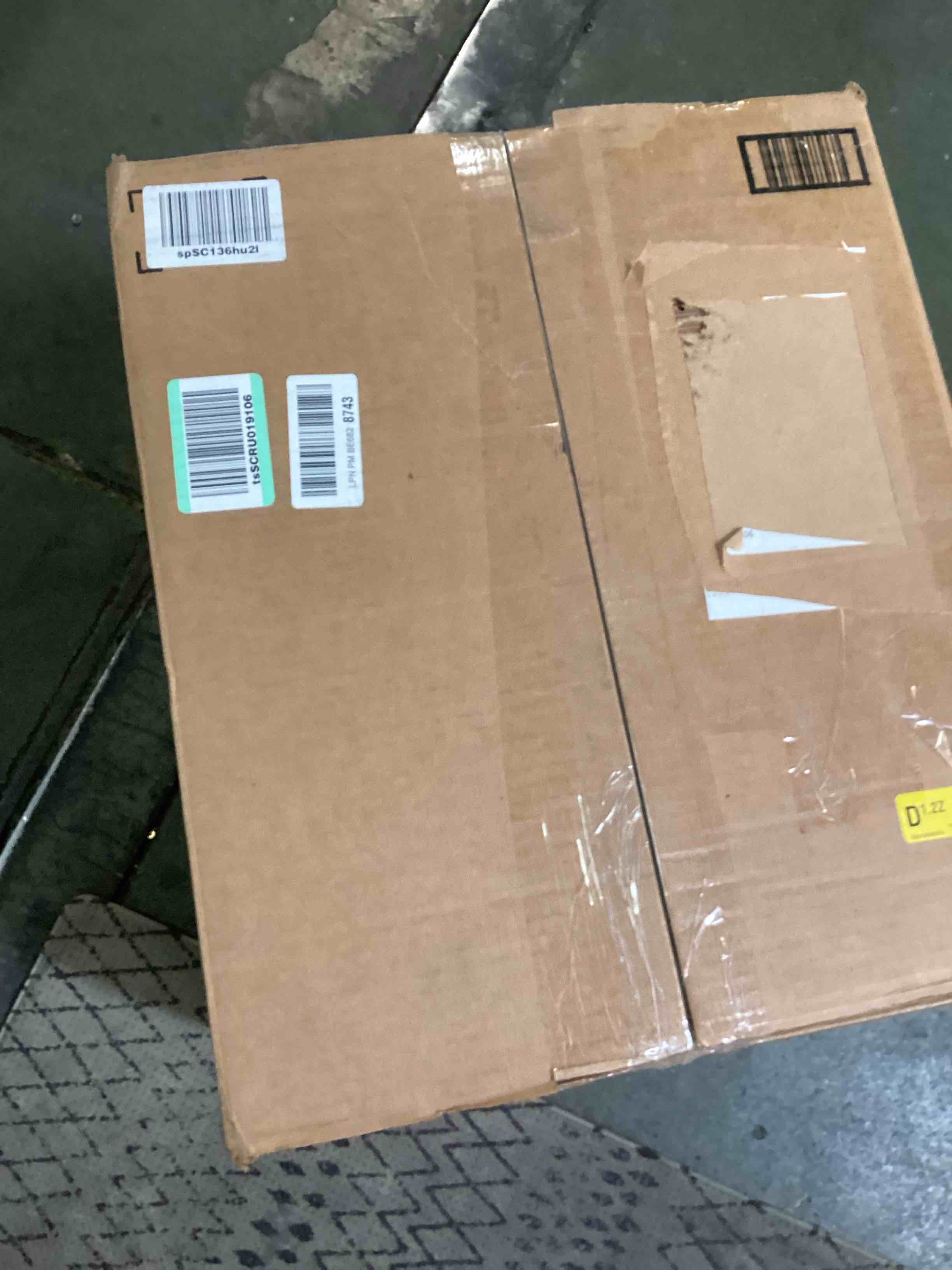 https://s3.amazonaws.com/lotting-images-prod/bidfta/TEA0132666_1724782308832.jpeg
