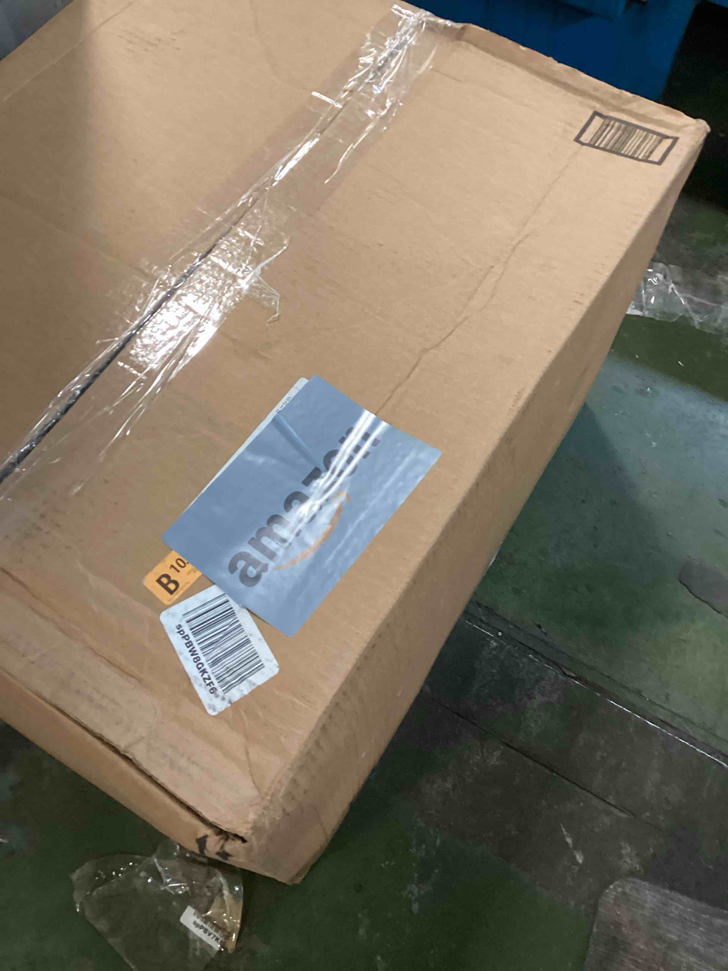 https://s3.amazonaws.com/lotting-images-prod/bidfta/TEA0133499_1724340051579.jpeg