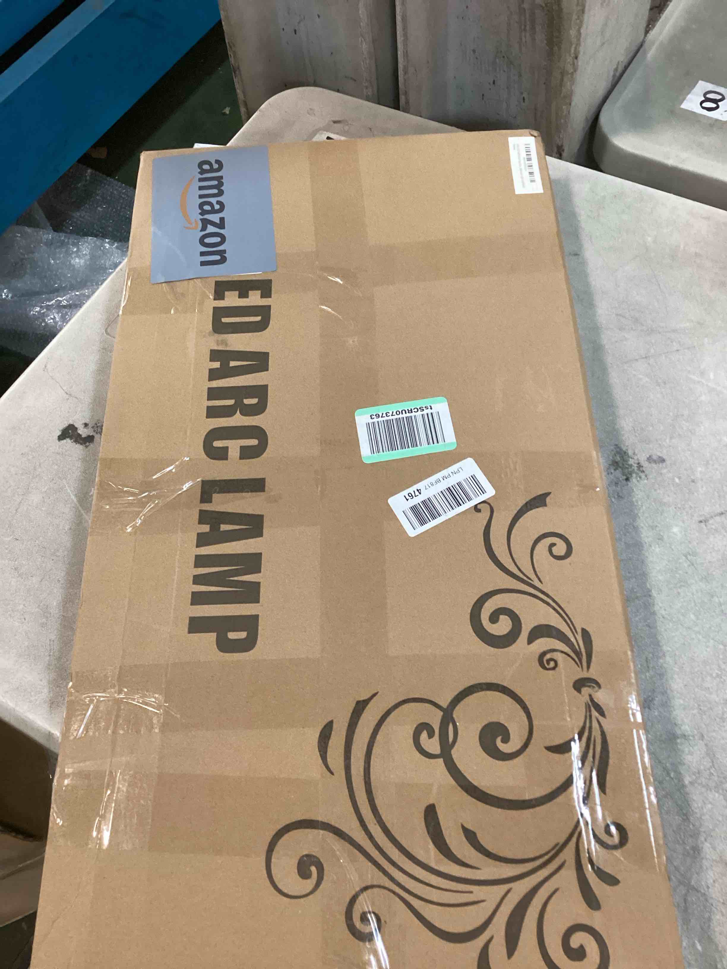 https://s3.amazonaws.com/lotting-images-prod/bidfta/TEA0134425_1724788945719.jpeg