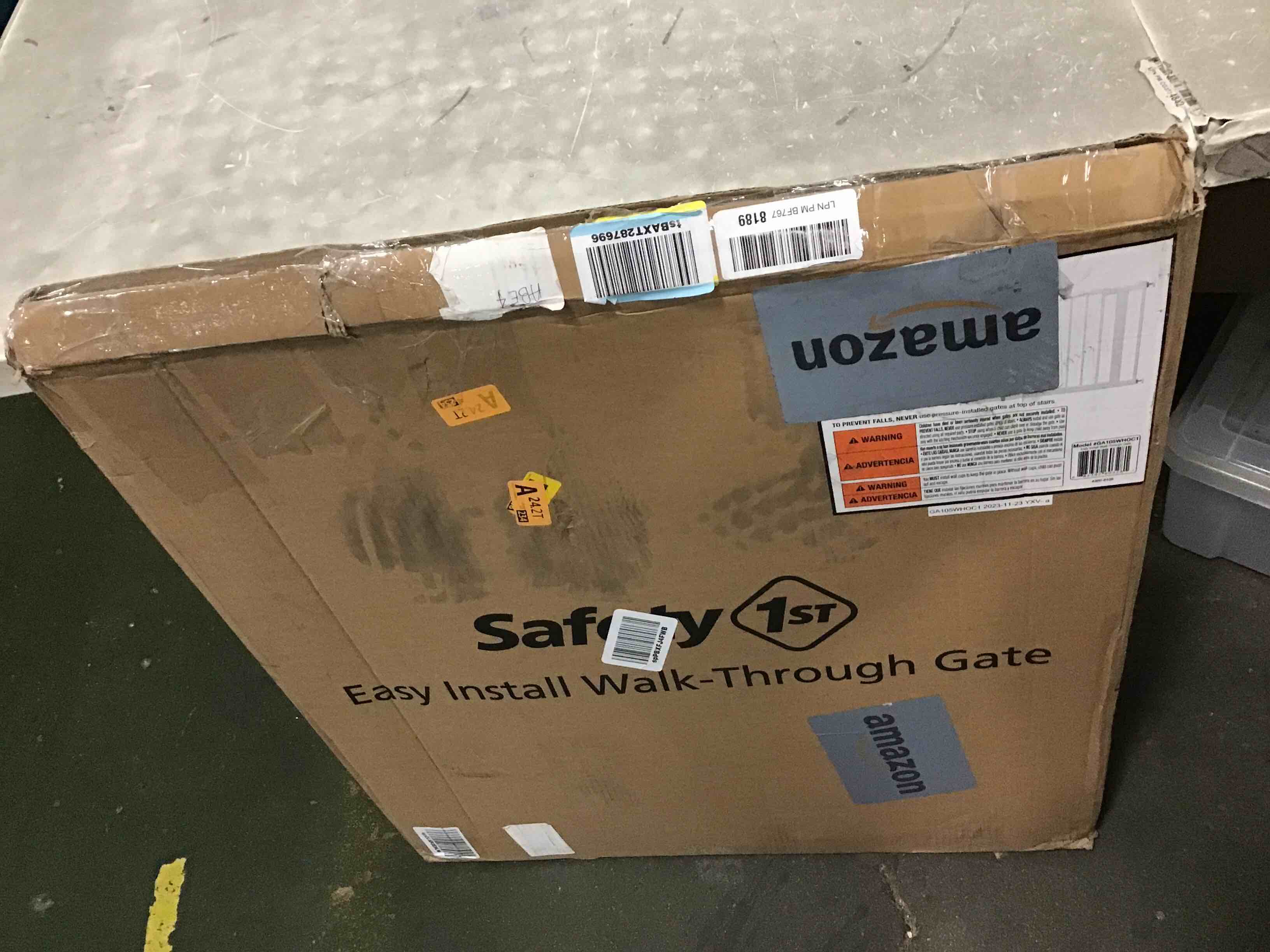 https://s3.amazonaws.com/lotting-images-prod/bidfta/TEA0136231_1724467841433.jpeg