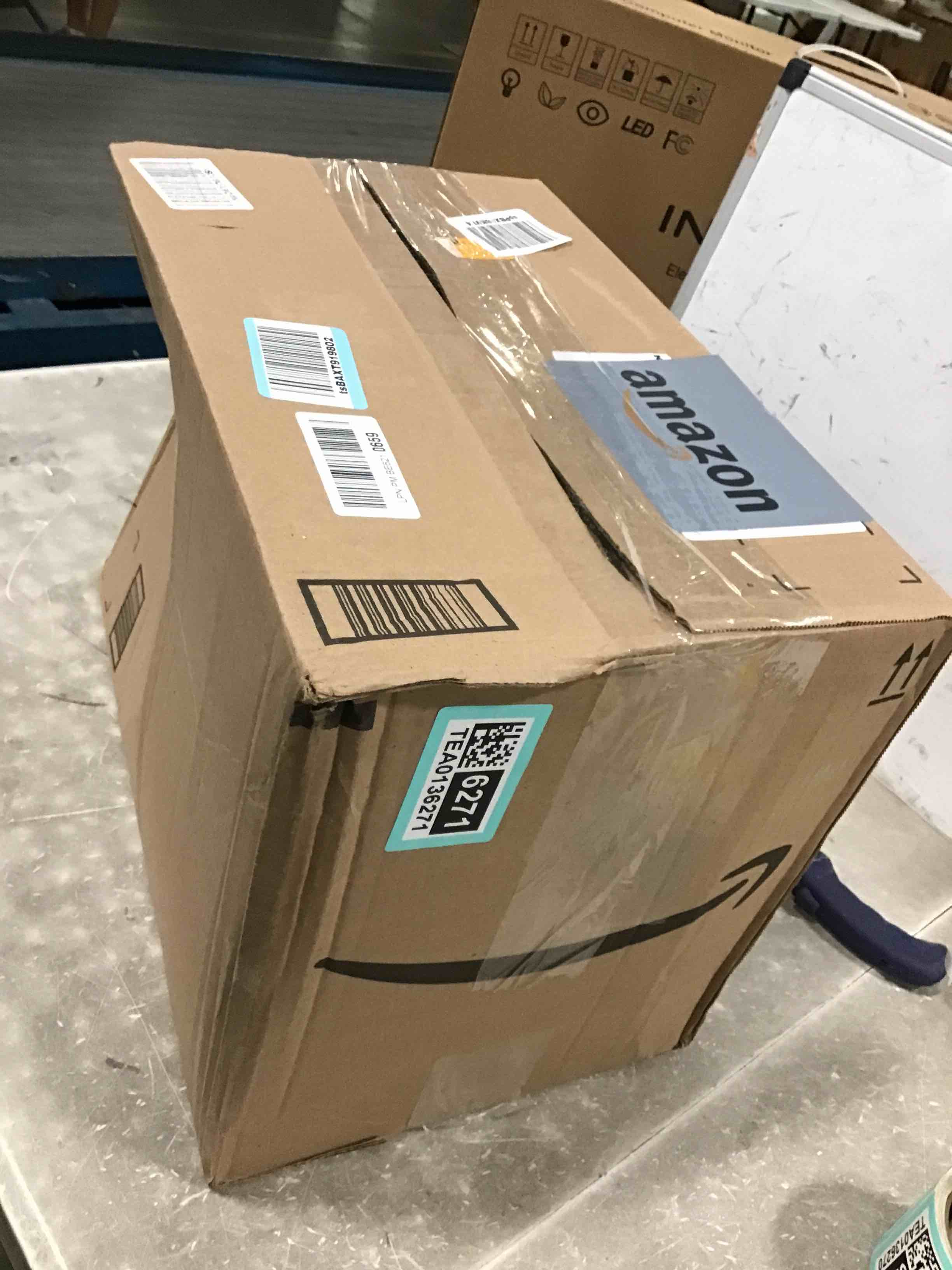 https://s3.amazonaws.com/lotting-images-prod/bidfta/TEA0136271_1724463512983.jpeg