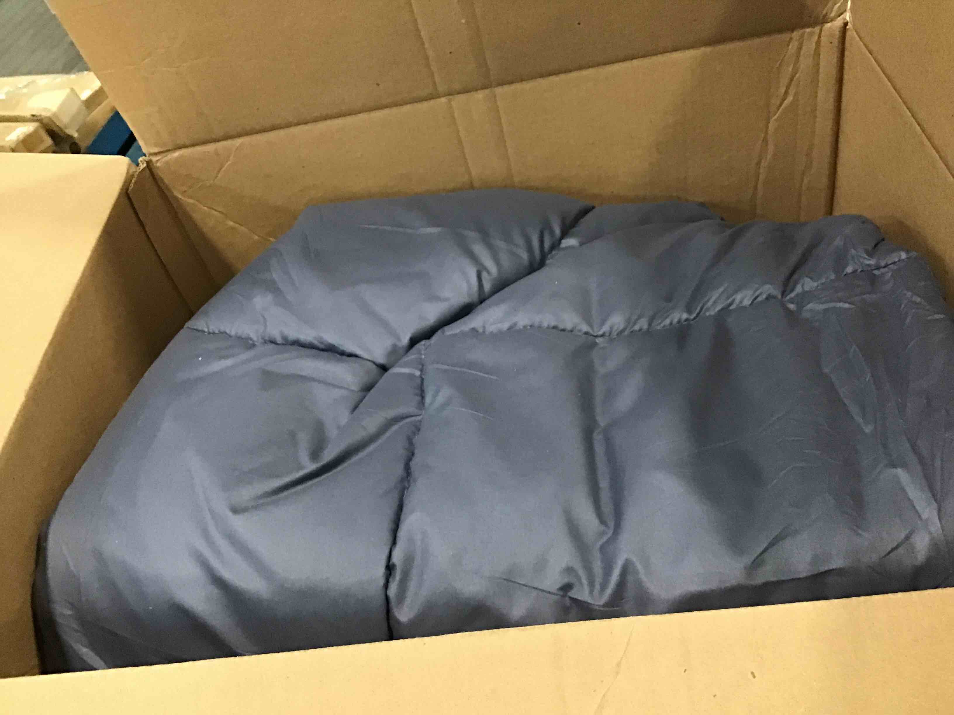 https://s3.amazonaws.com/lotting-images-prod/bidfta/TEA0137067_1724193329587.jpeg