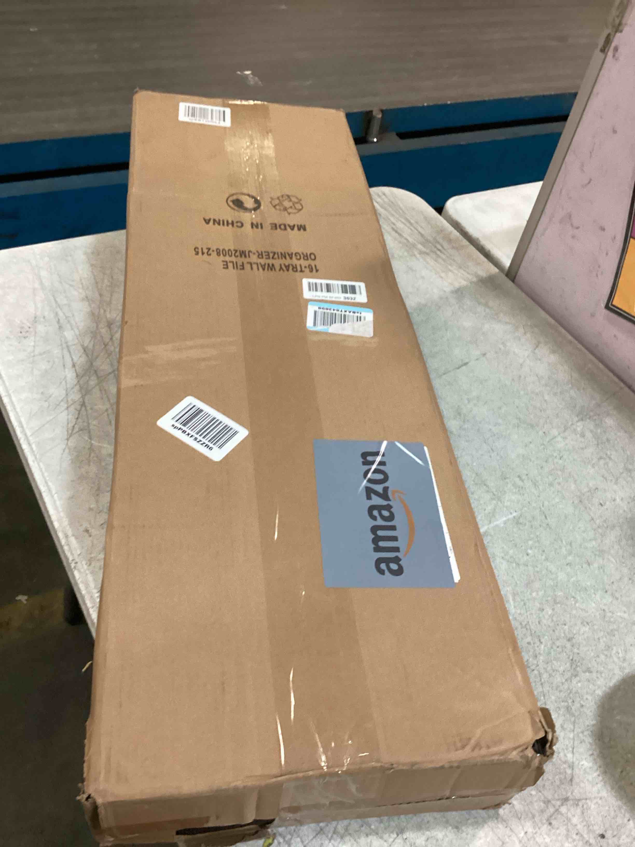 https://s3.amazonaws.com/lotting-images-prod/bidfta/TEA0137209_1724119036778.jpeg