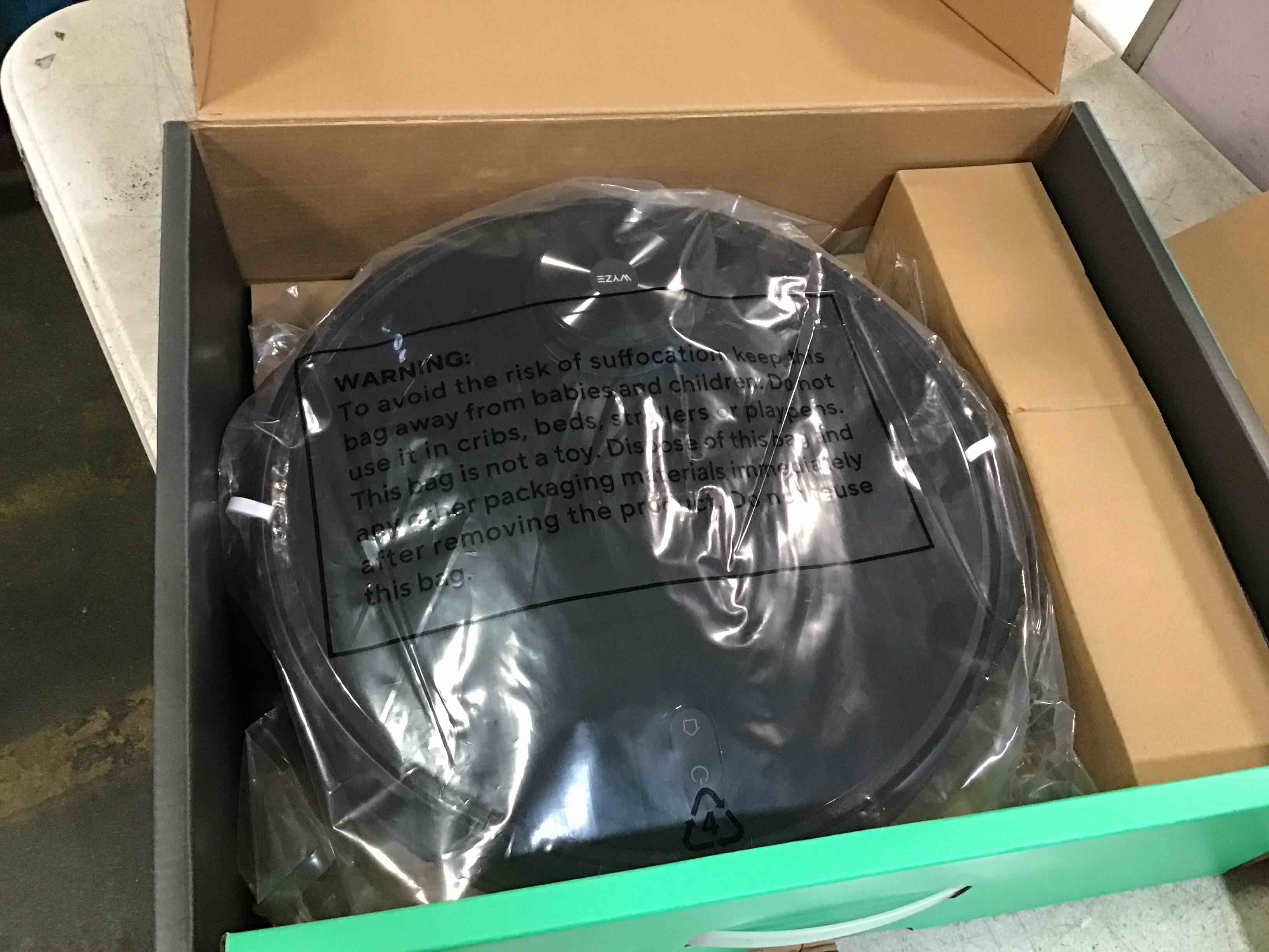 https://s3.amazonaws.com/lotting-images-prod/bidfta/TEA0137662_1723764565016.jpeg