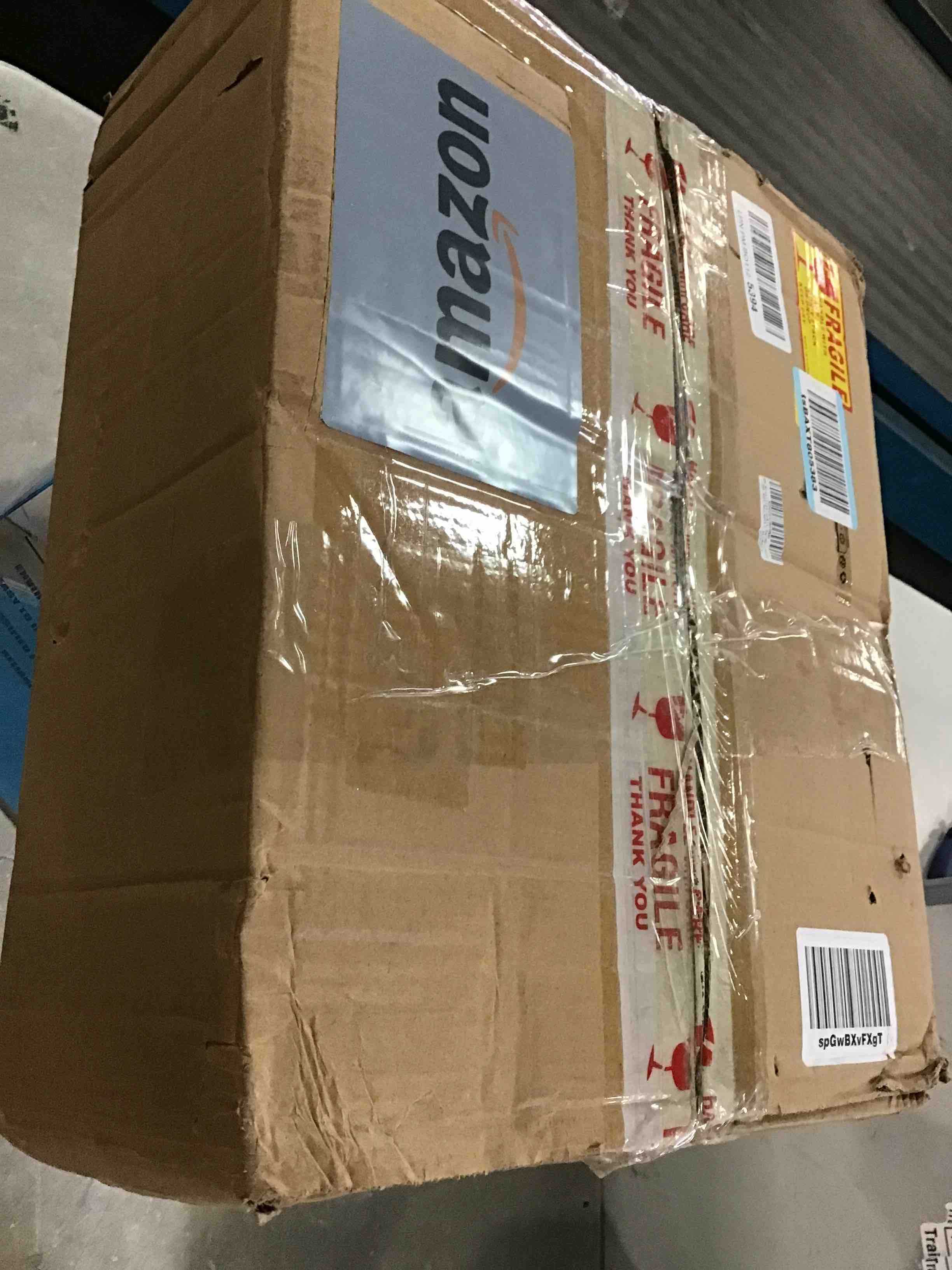 https://s3.amazonaws.com/lotting-images-prod/bidfta/TEA0138103_1725045926232.jpeg