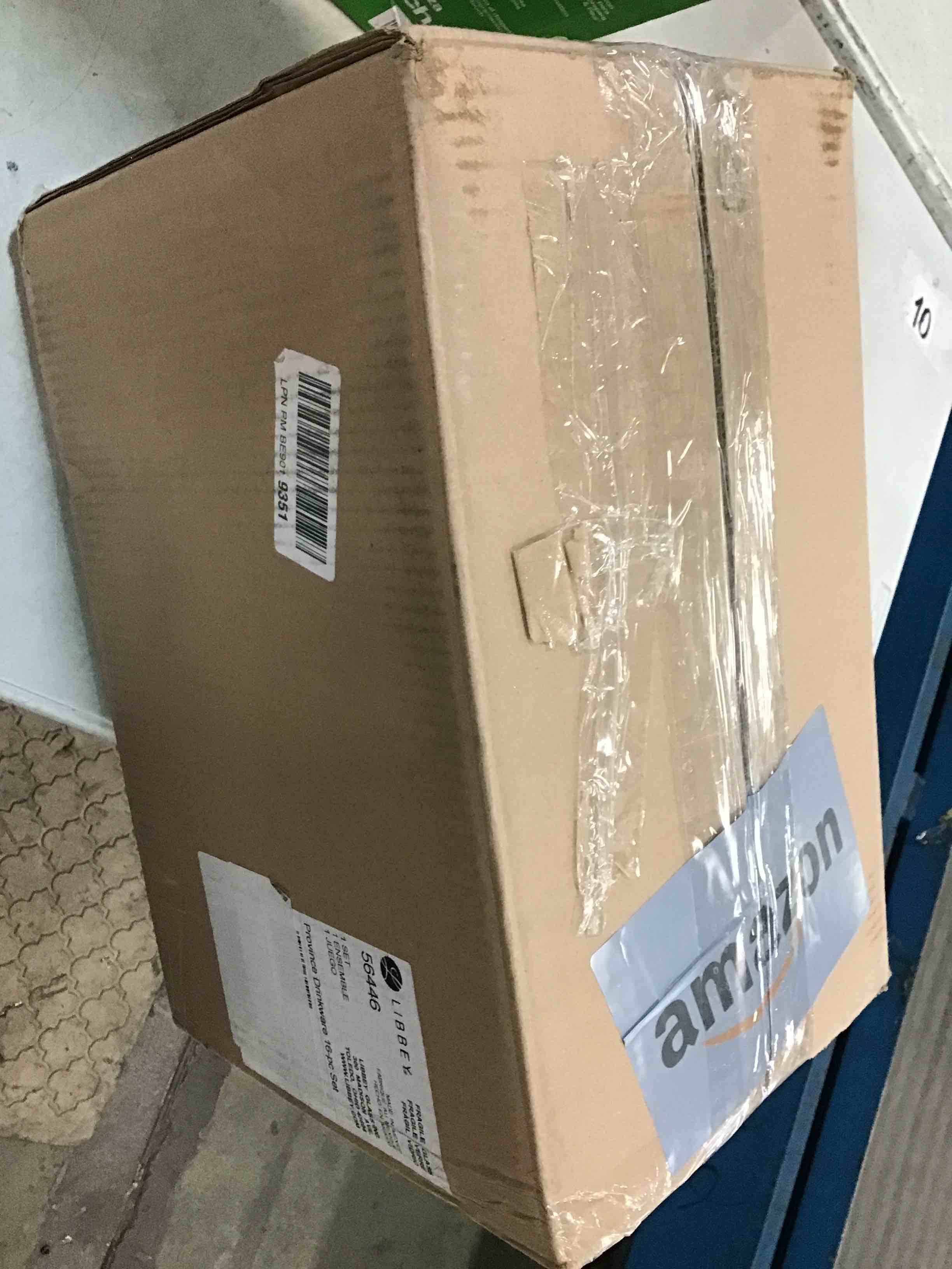 https://s3.amazonaws.com/lotting-images-prod/bidfta/TEA0139001_1724761766037.jpeg