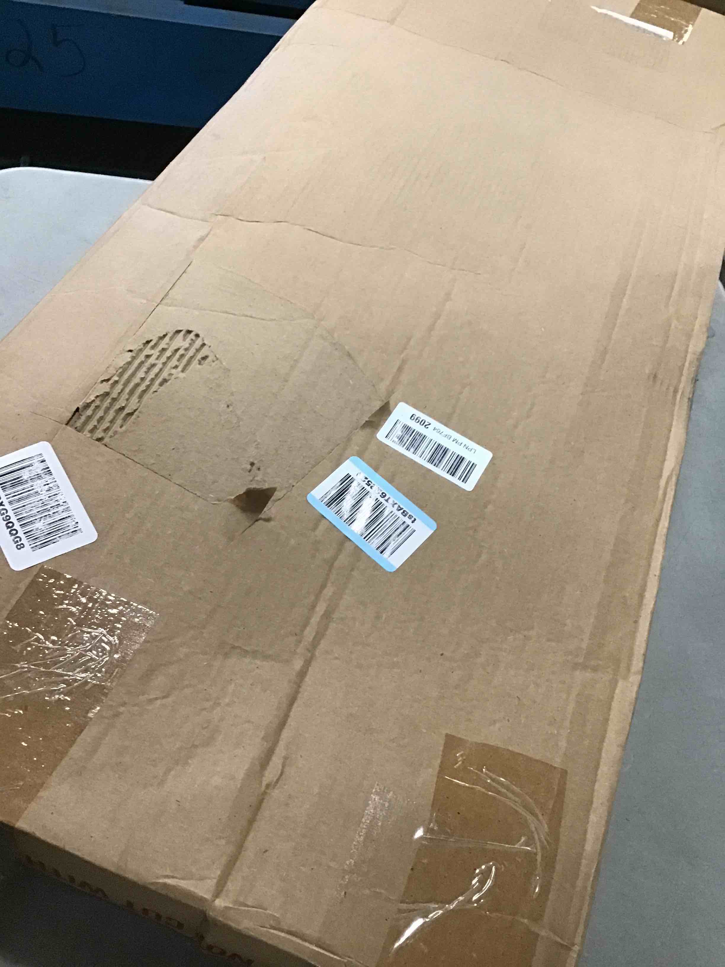 https://s3.amazonaws.com/lotting-images-prod/bidfta/TEA0139459_1724423956352.jpeg