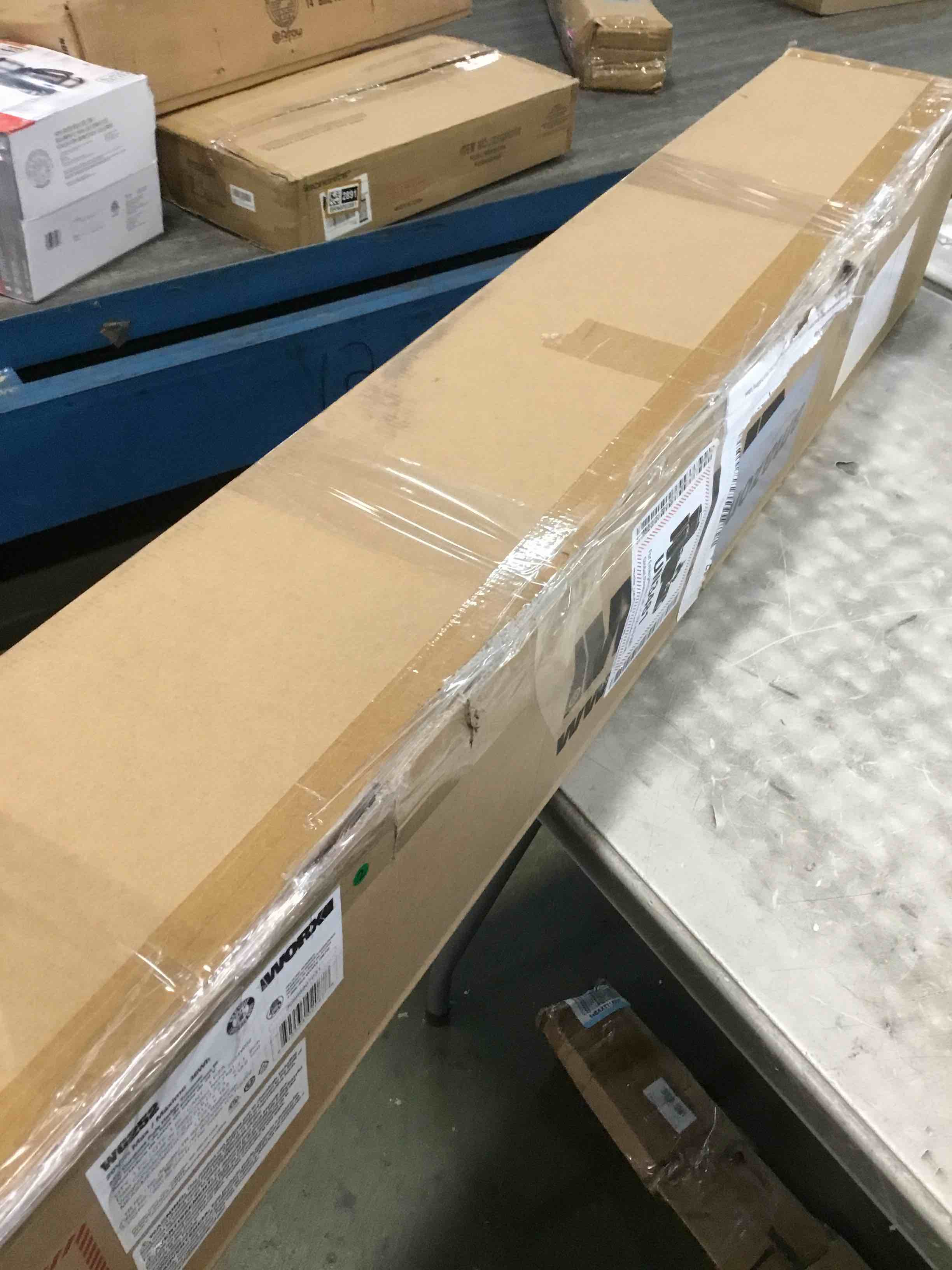 https://s3.amazonaws.com/lotting-images-prod/bidfta/TEA0140173_1725368950363.jpeg