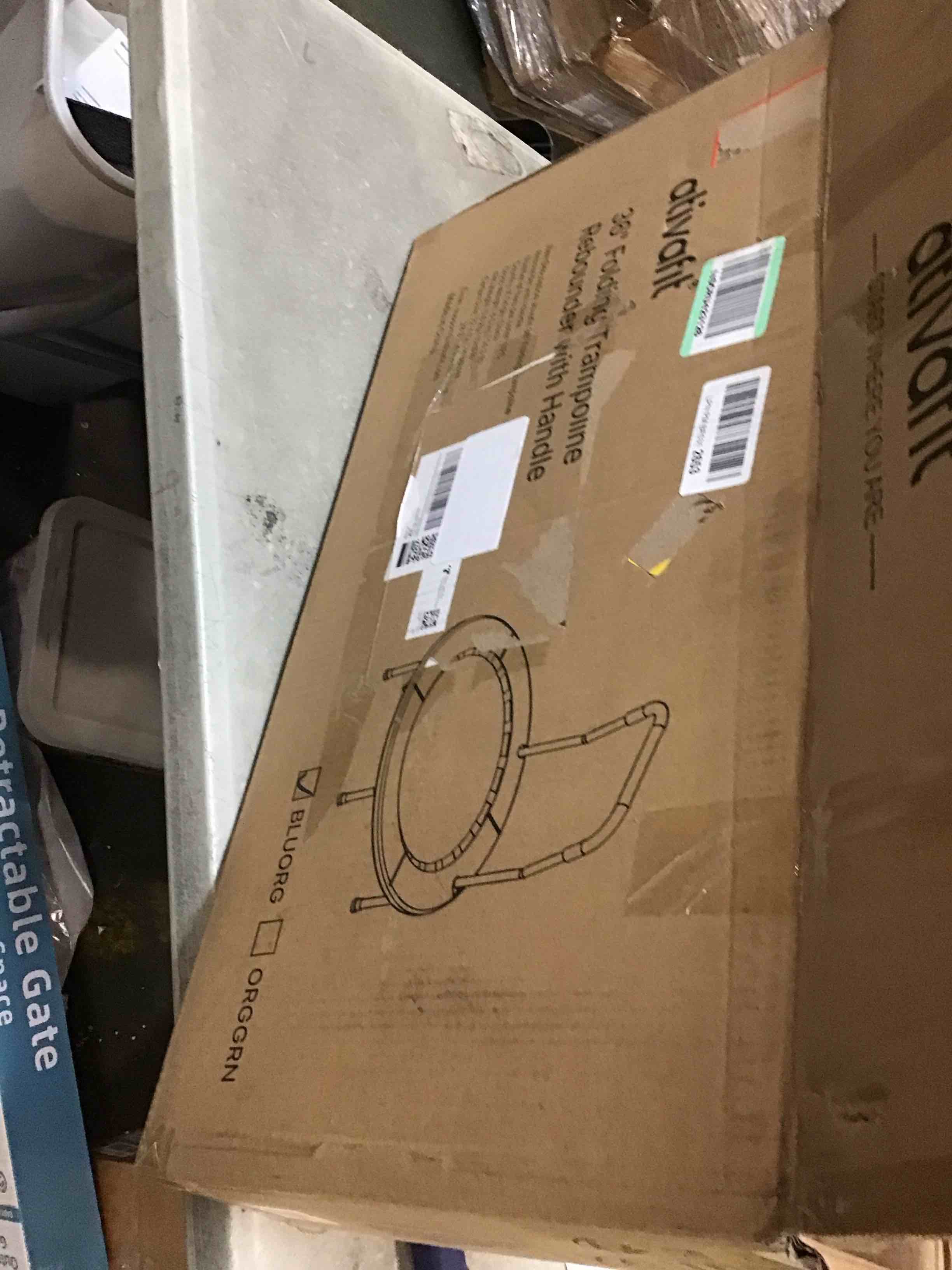 https://s3.amazonaws.com/lotting-images-prod/bidfta/TEA0142290_1724129379565.jpeg
