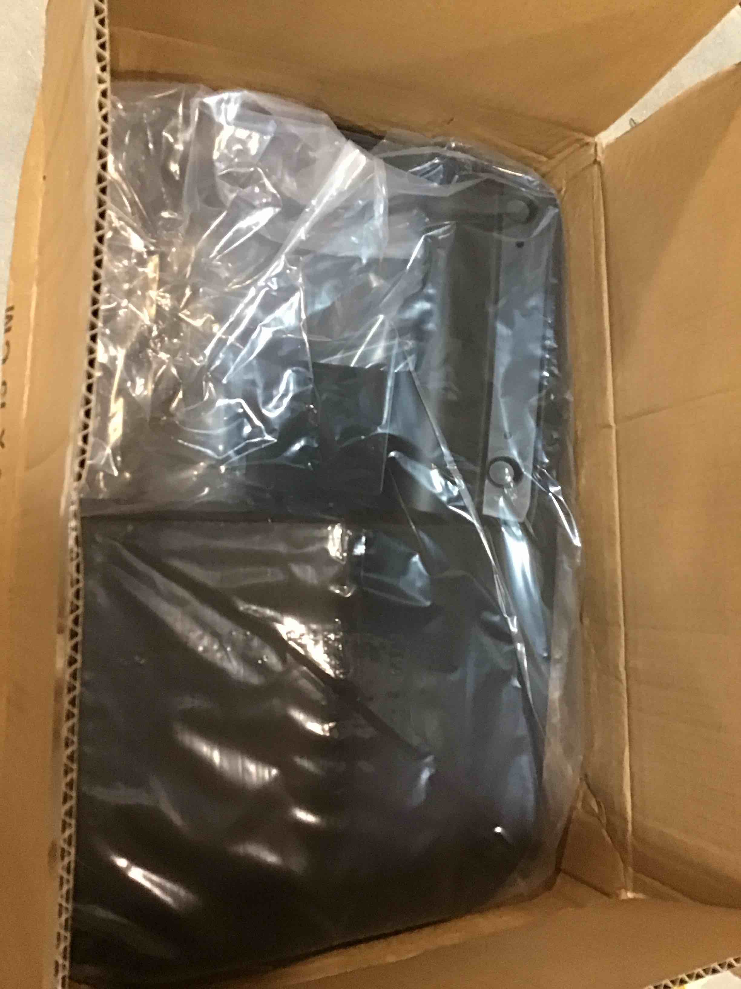 https://s3.amazonaws.com/lotting-images-prod/bidfta/TEA0142558_1723871450427.jpeg