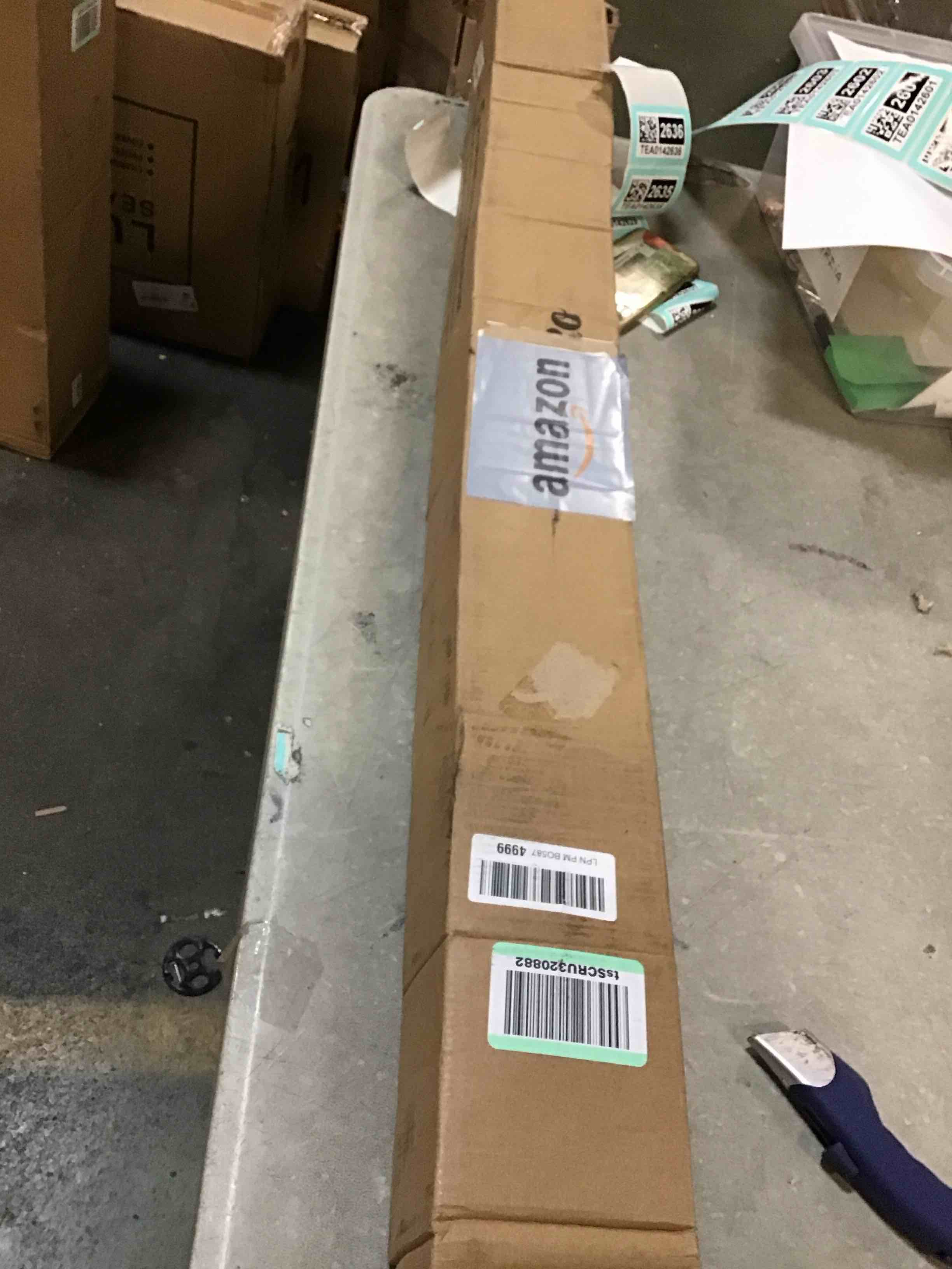 https://s3.amazonaws.com/lotting-images-prod/bidfta/TEA0142636_1723862376481.jpeg