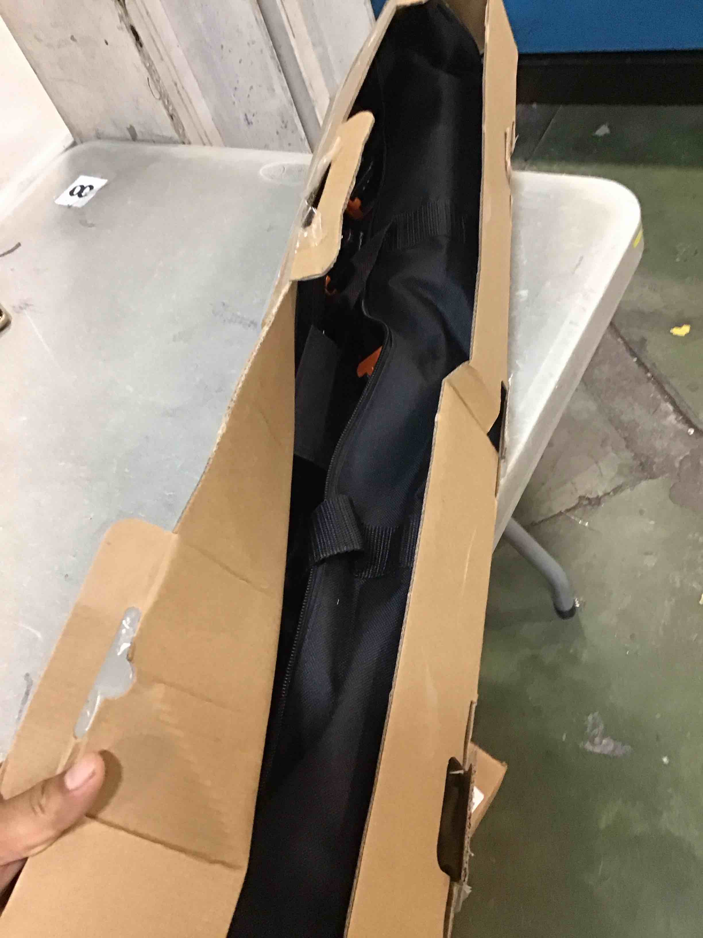 https://s3.amazonaws.com/lotting-images-prod/bidfta/TEA0142767_1723846591947.jpeg