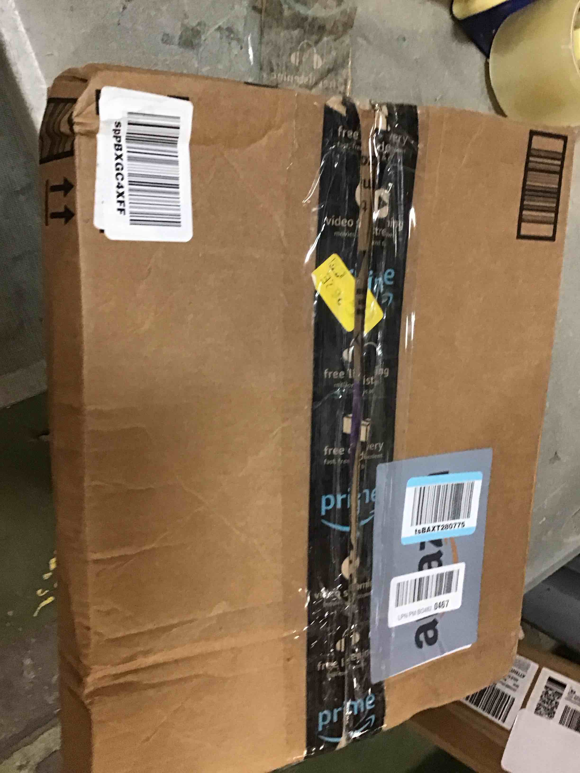 https://s3.amazonaws.com/lotting-images-prod/bidfta/TEA0142955_1723769040882.jpeg