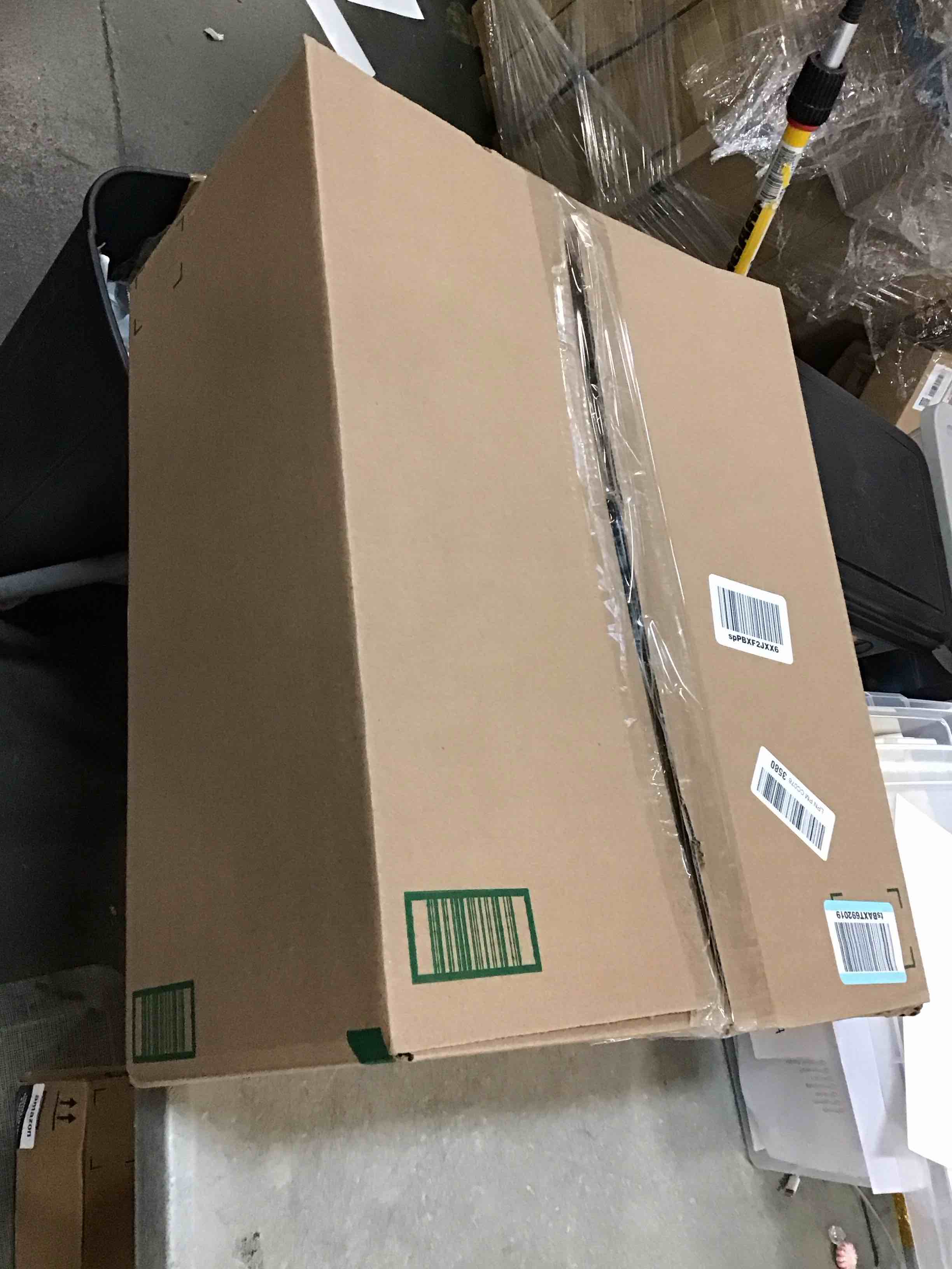 https://s3.amazonaws.com/lotting-images-prod/bidfta/TEA0143216_1723591968100.jpeg