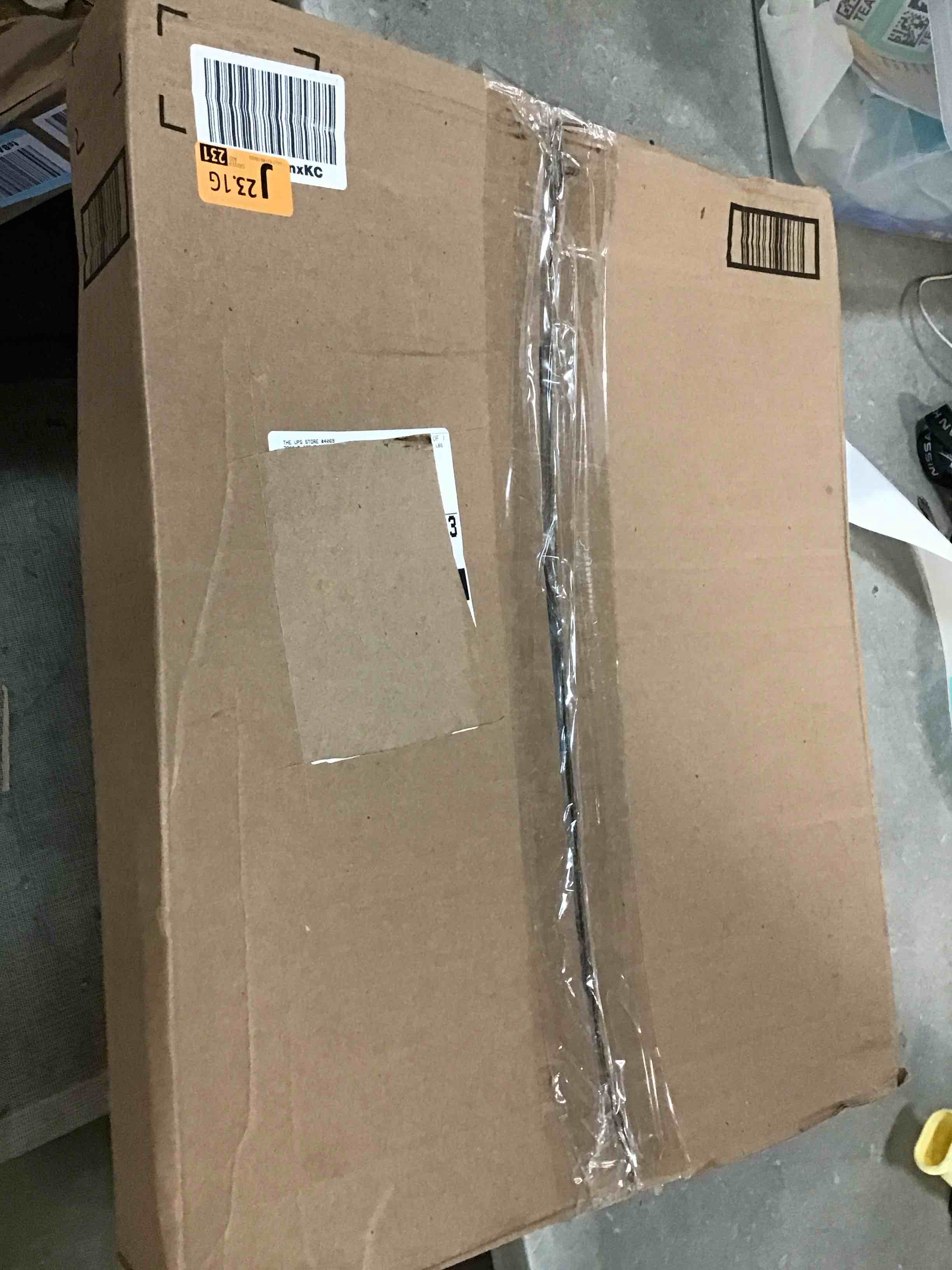 https://s3.amazonaws.com/lotting-images-prod/bidfta/TEA0143290_1723584132327.jpeg