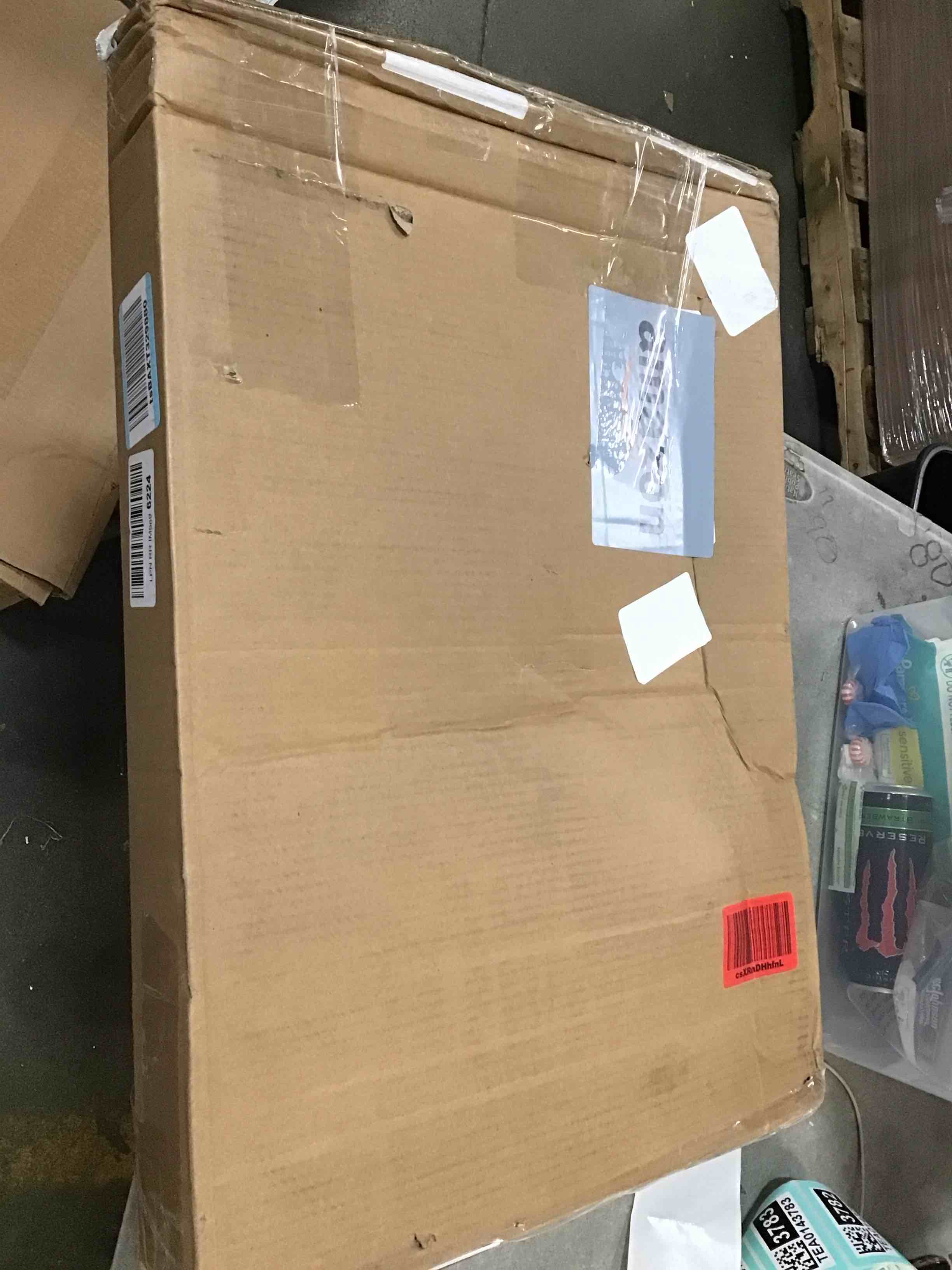 https://s3.amazonaws.com/lotting-images-prod/bidfta/TEA0143790_1723238792908.jpeg