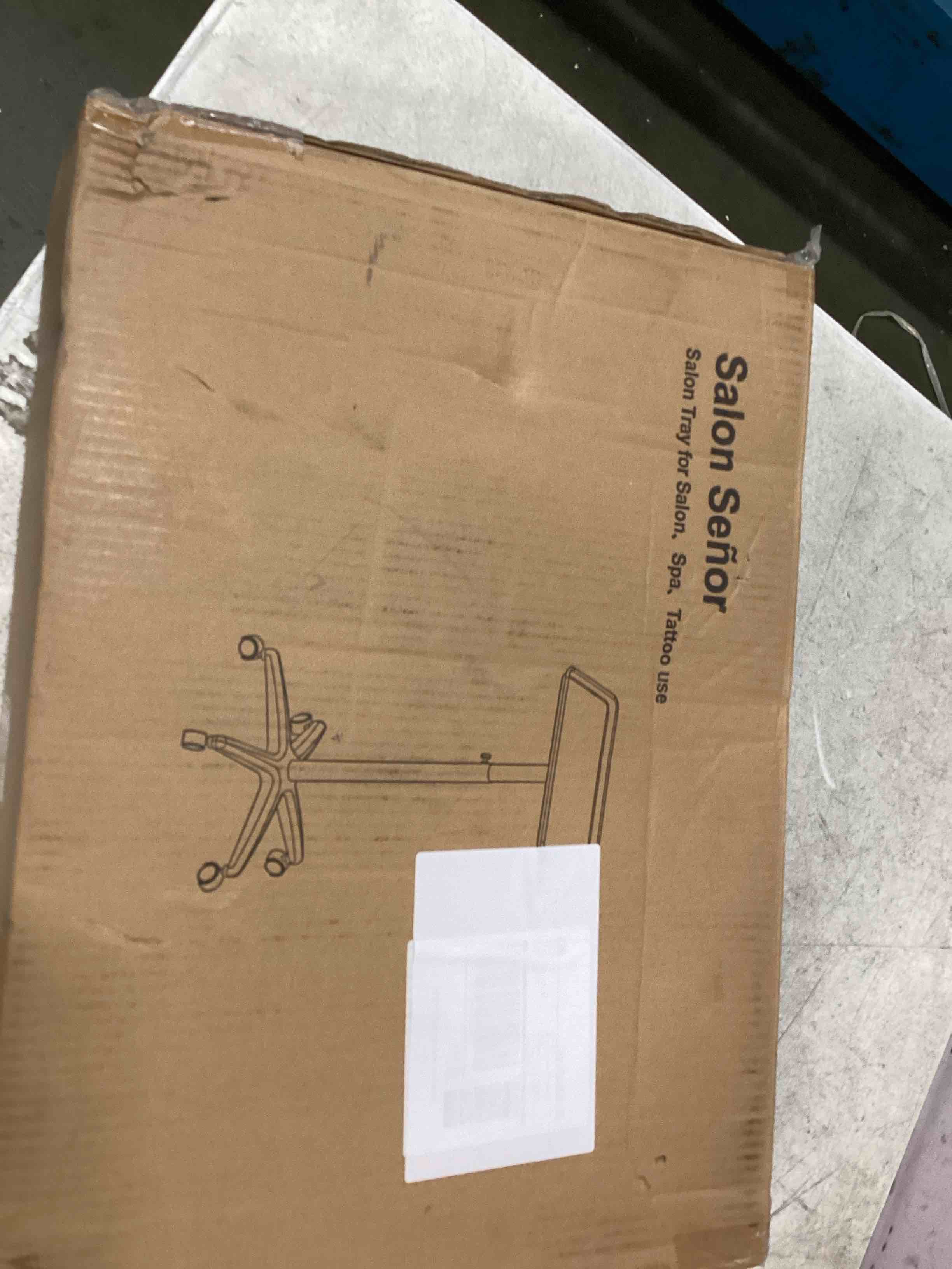 https://s3.amazonaws.com/lotting-images-prod/bidfta/TEA0144260_1725377194904.jpeg