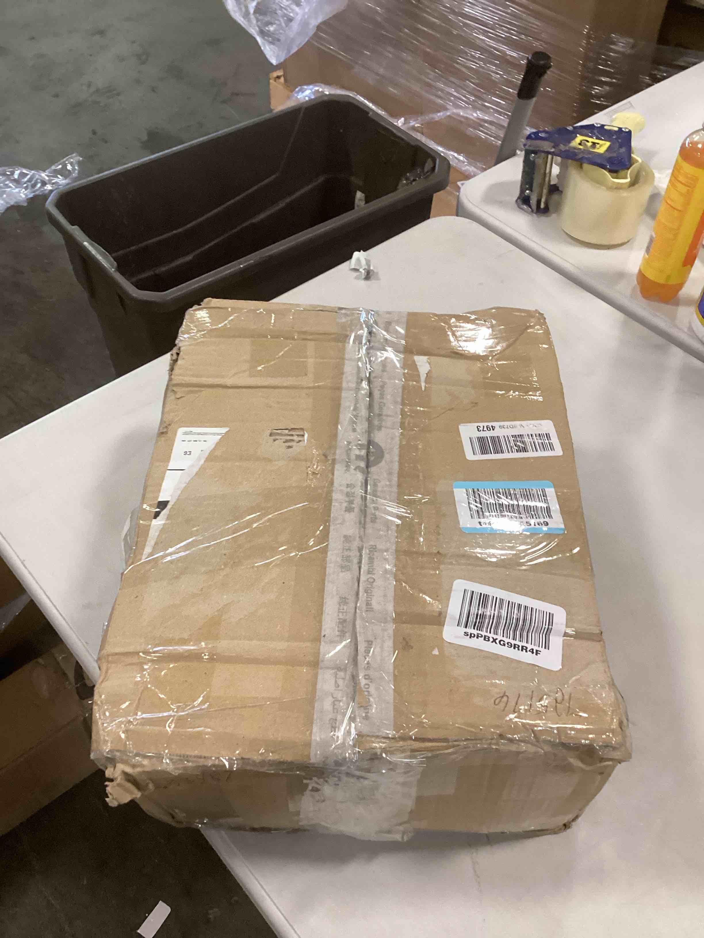 https://s3.amazonaws.com/lotting-images-prod/bidfta/TEA0146413_1725988948824.jpeg