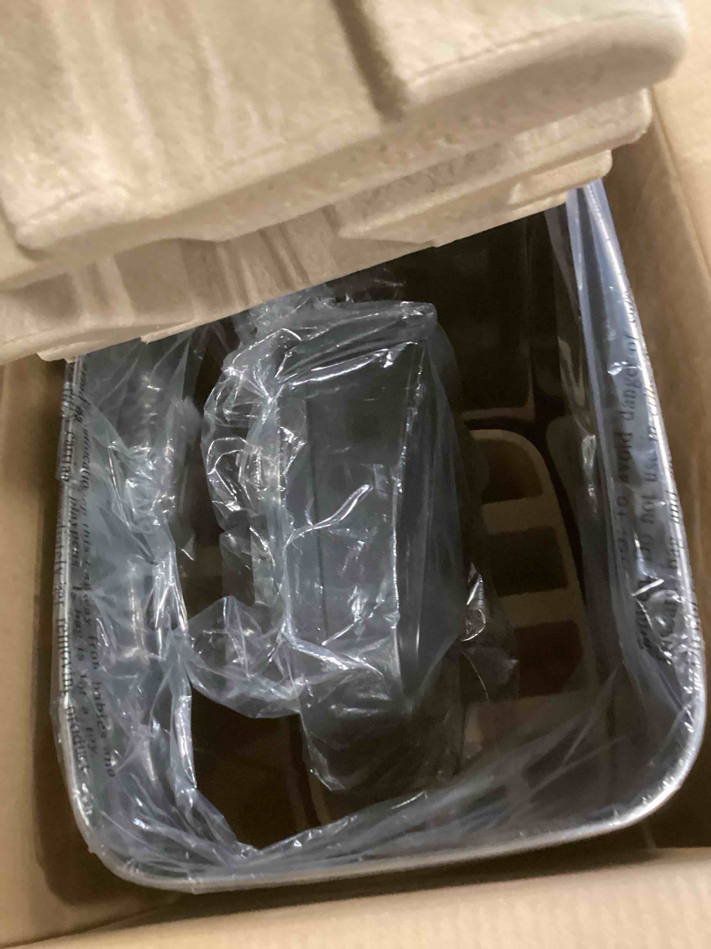 https://s3.amazonaws.com/lotting-images-prod/bidfta/TEA0147123_1725567099549.jpeg
