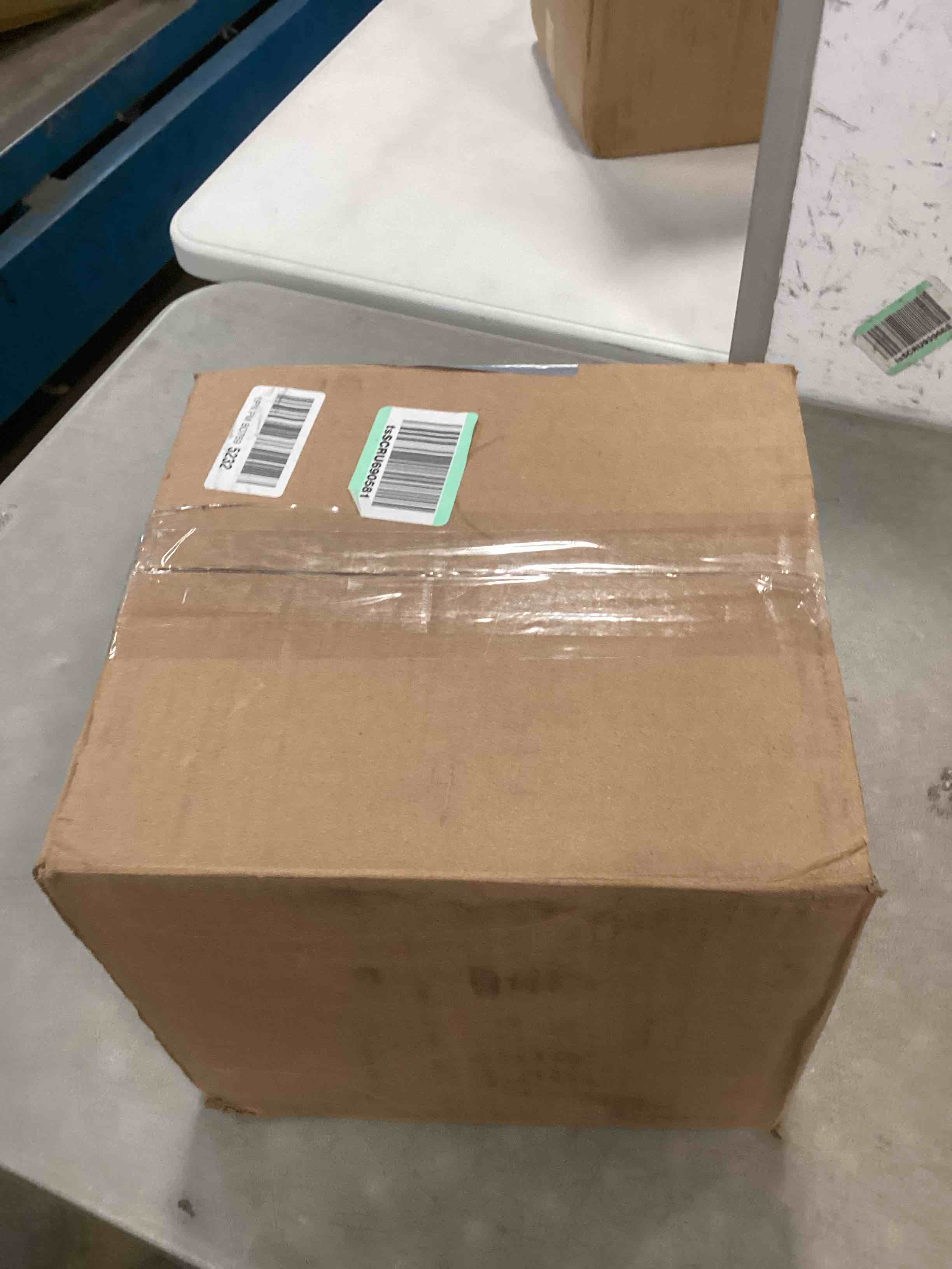 https://s3.amazonaws.com/lotting-images-prod/bidfta/TEA0147457_1725472790876.jpeg