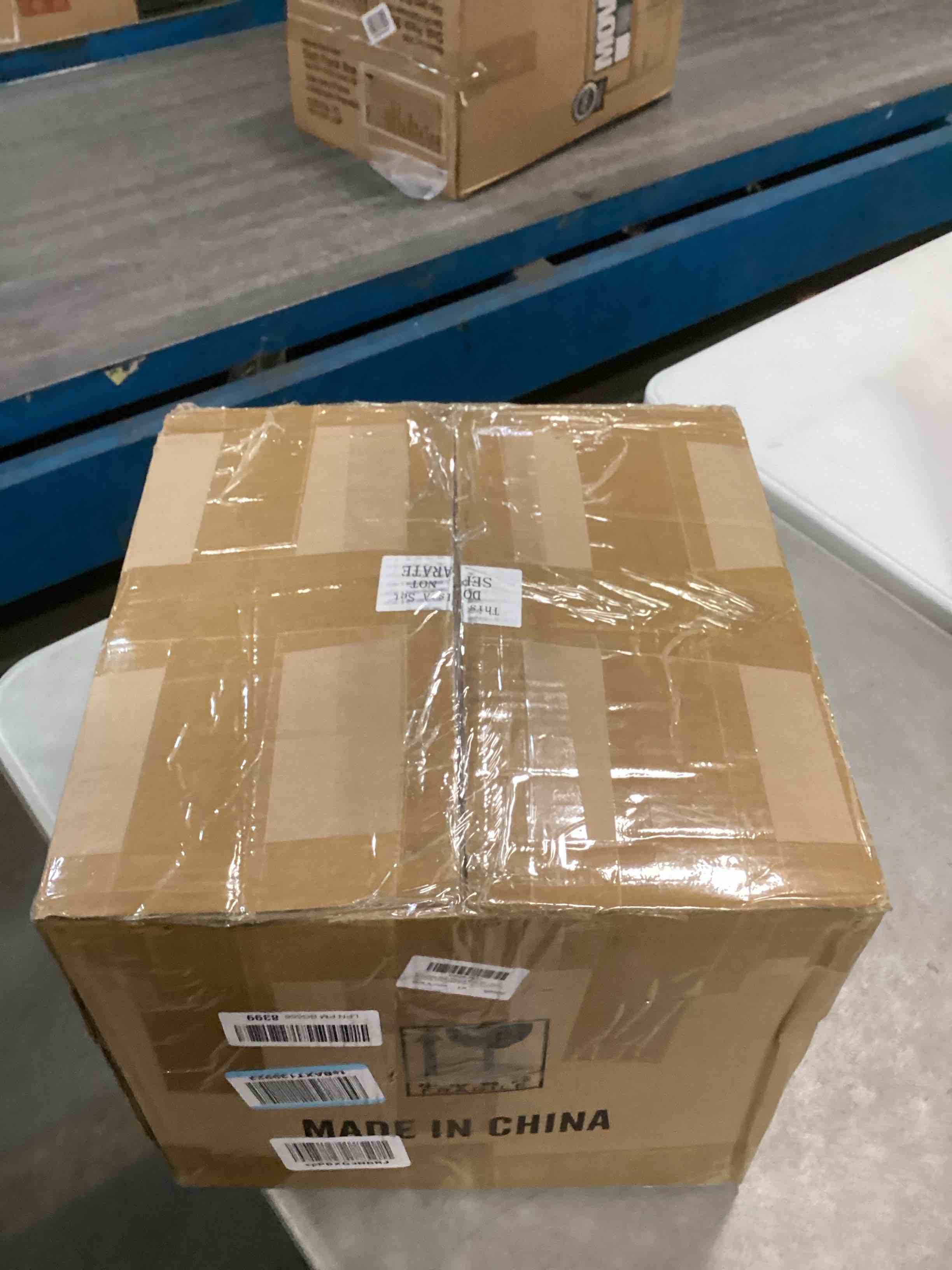 https://s3.amazonaws.com/lotting-images-prod/bidfta/TEA0147615_1725452301931.jpeg