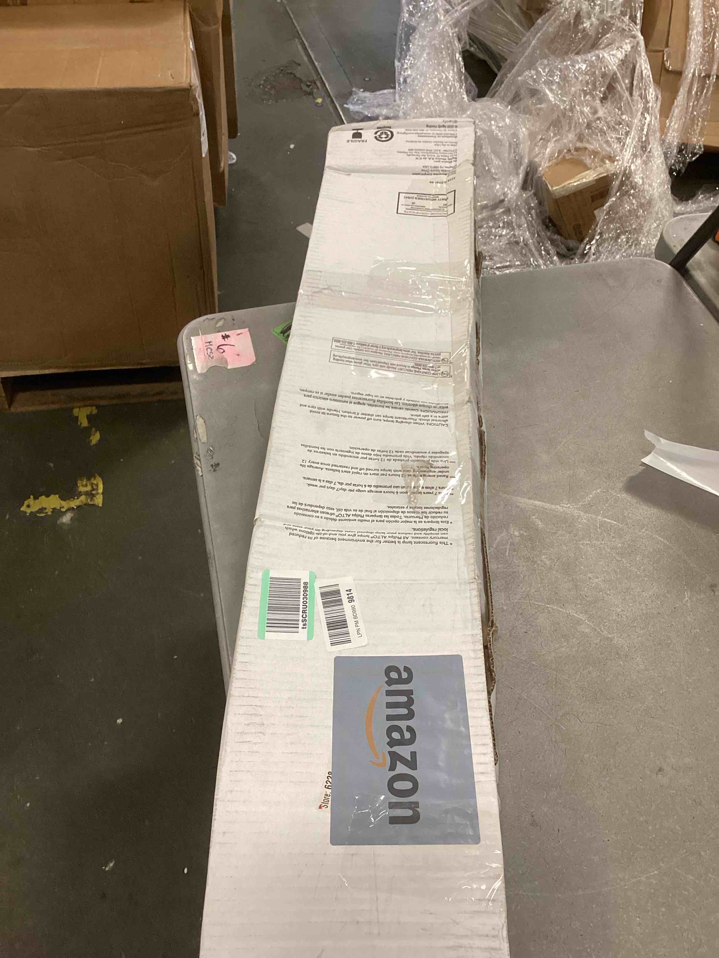 https://s3.amazonaws.com/lotting-images-prod/bidfta/TEA0147911_1725367434375.jpeg