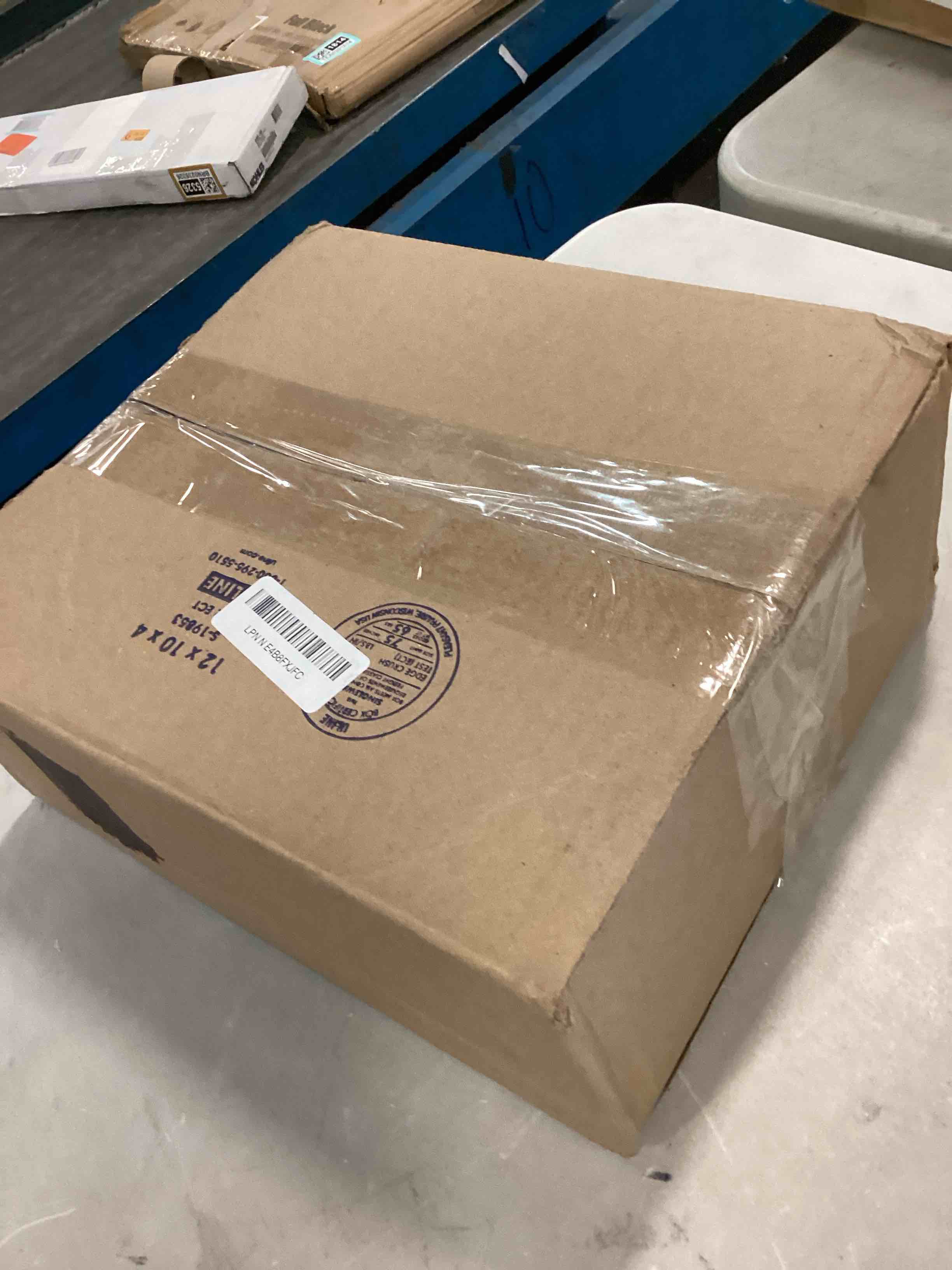 https://s3.amazonaws.com/lotting-images-prod/bidfta/TEA0148063_1726758561168.jpeg