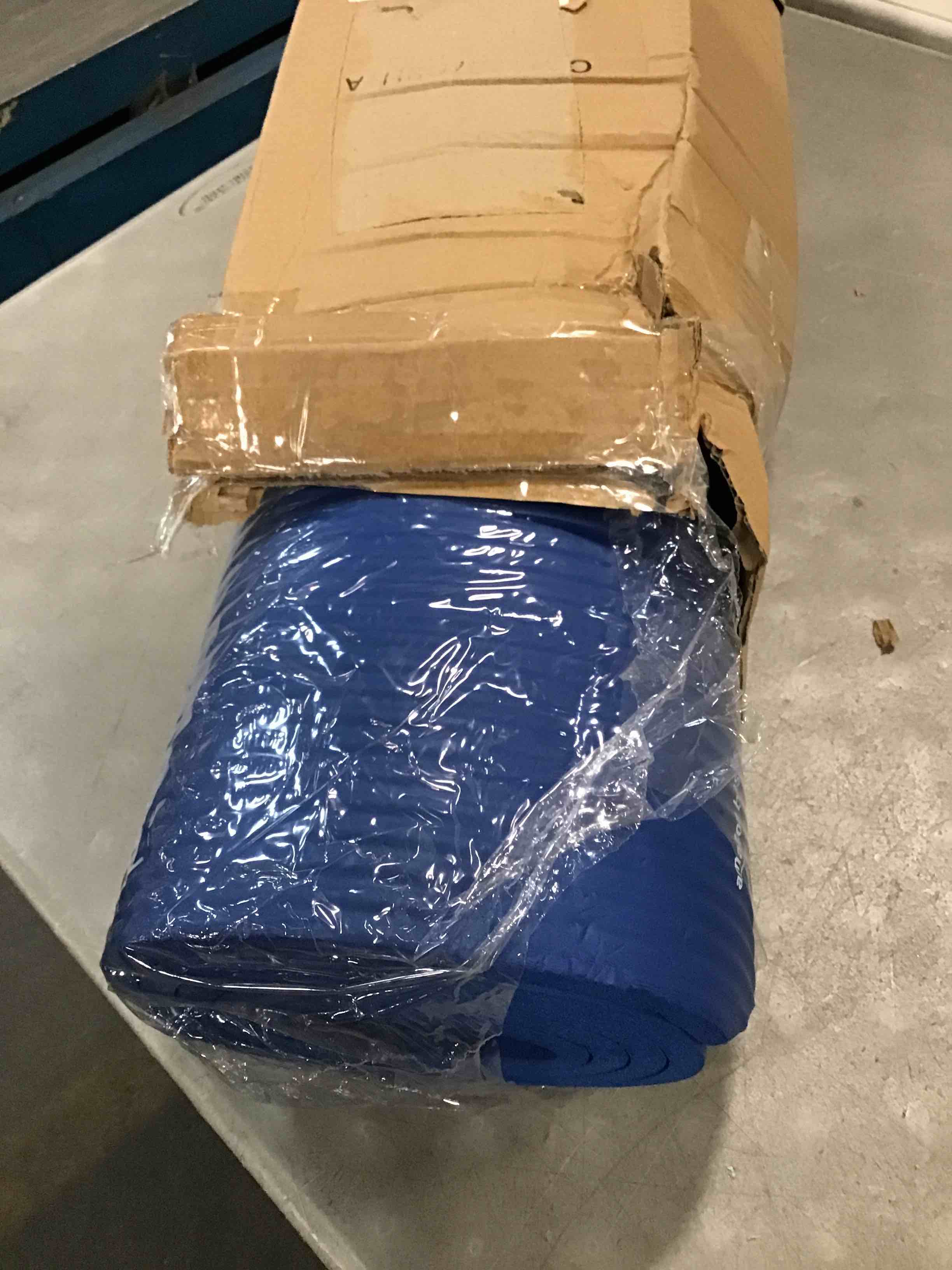 Amazon Basics 1/2Inch Extra Thick Exercise Yoga Mat