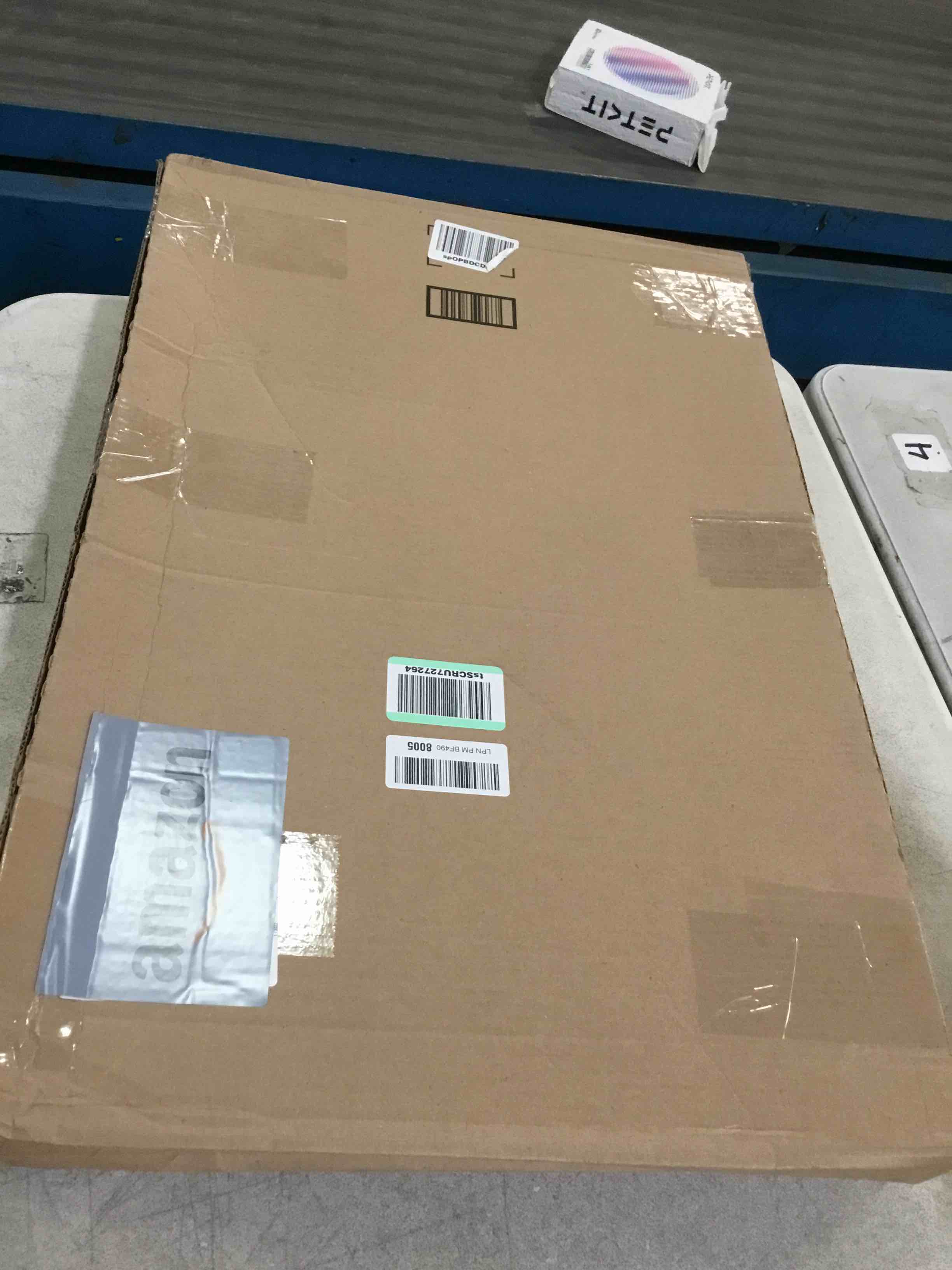 https://s3.amazonaws.com/lotting-images-prod/bidfta/TEA0154723_1725635659767.jpeg