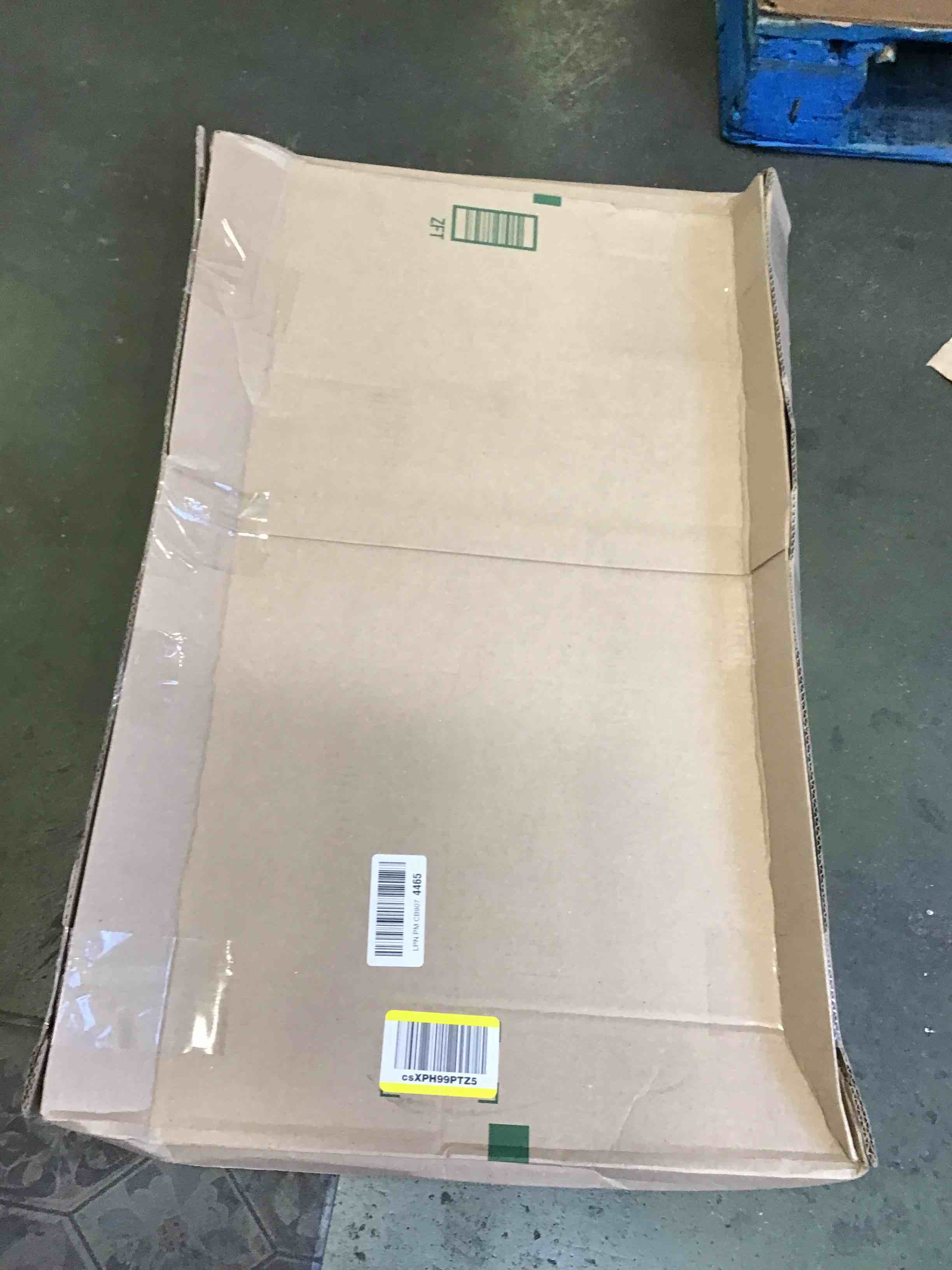 https://s3.amazonaws.com/lotting-images-prod/bidfta/TEA0155443_1725550793150.jpeg