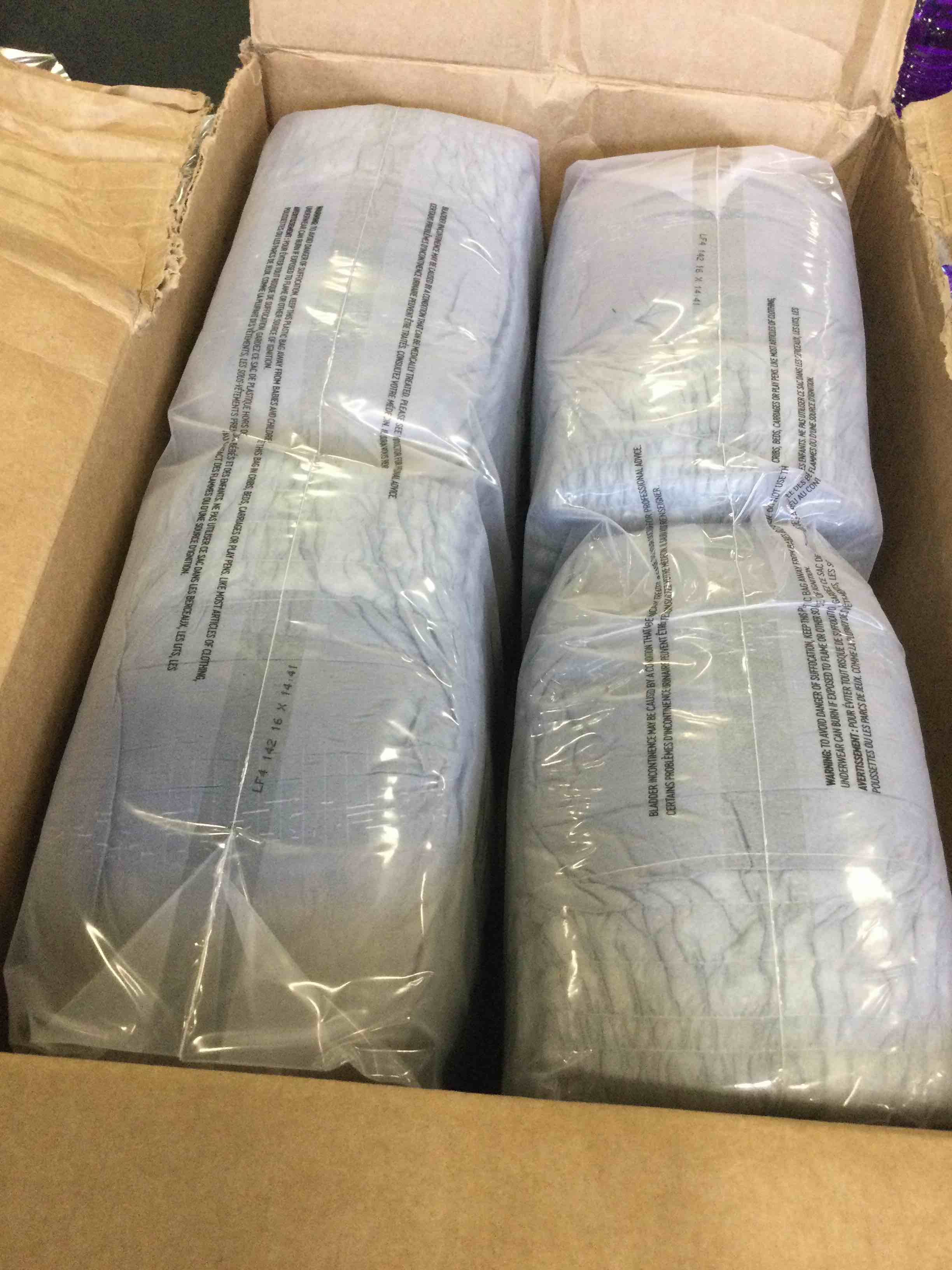 https://s3.amazonaws.com/lotting-images-prod/bidfta/TEA0155566_1725556150231.jpeg