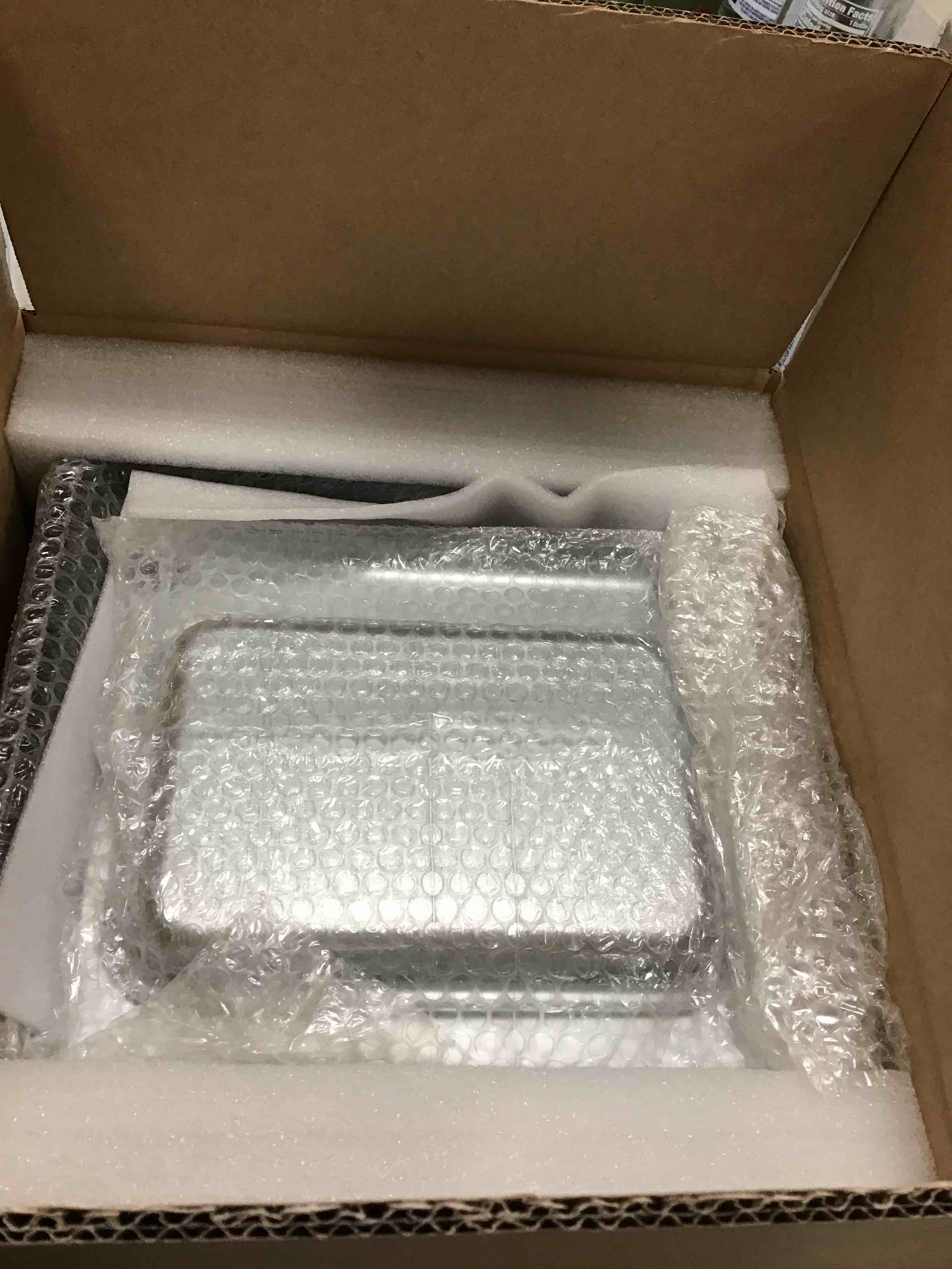 https://s3.amazonaws.com/lotting-images-prod/bidfta/TEA0155860_1725366601716.jpeg
