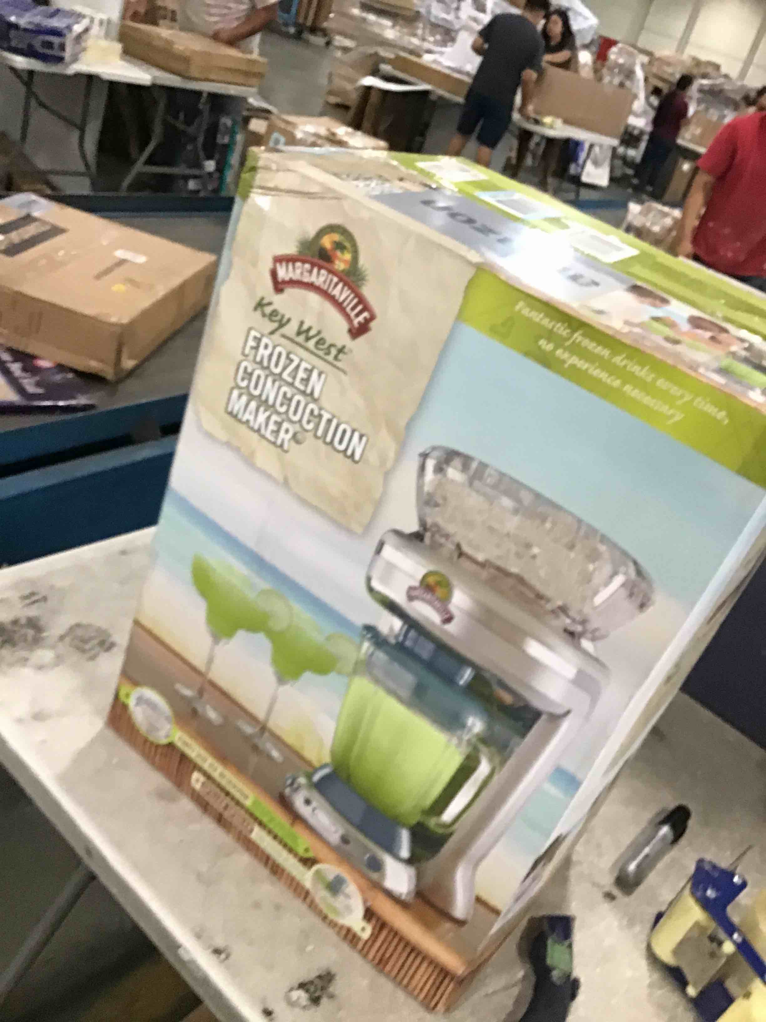 https://s3.amazonaws.com/lotting-images-prod/bidfta/TEA0158671_1725021526911.jpeg