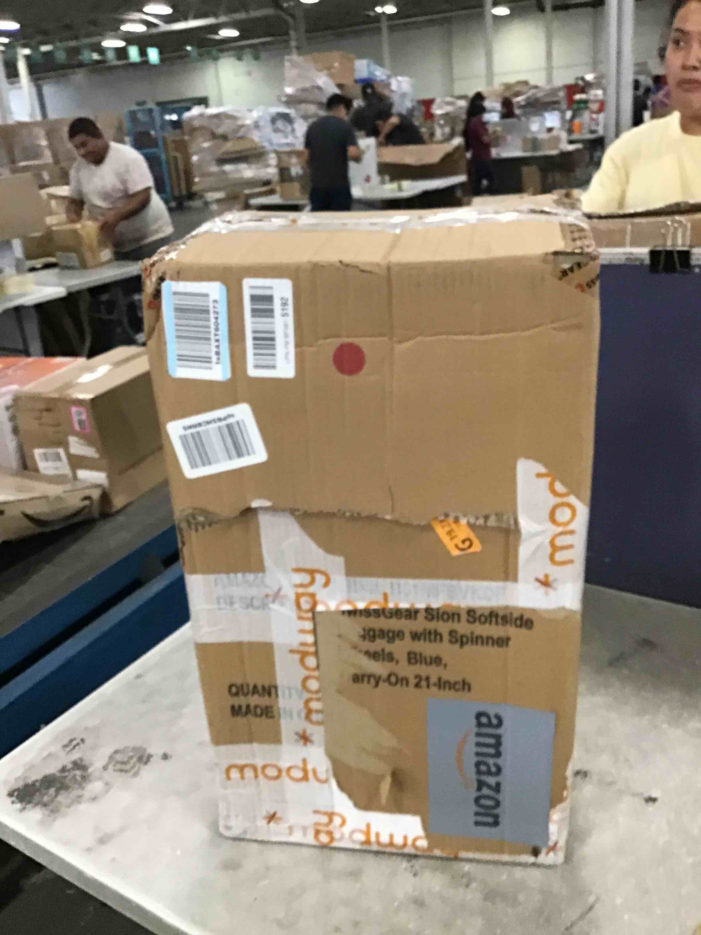 https://s3.amazonaws.com/lotting-images-prod/bidfta/TEA0158678_1725021174381.jpeg