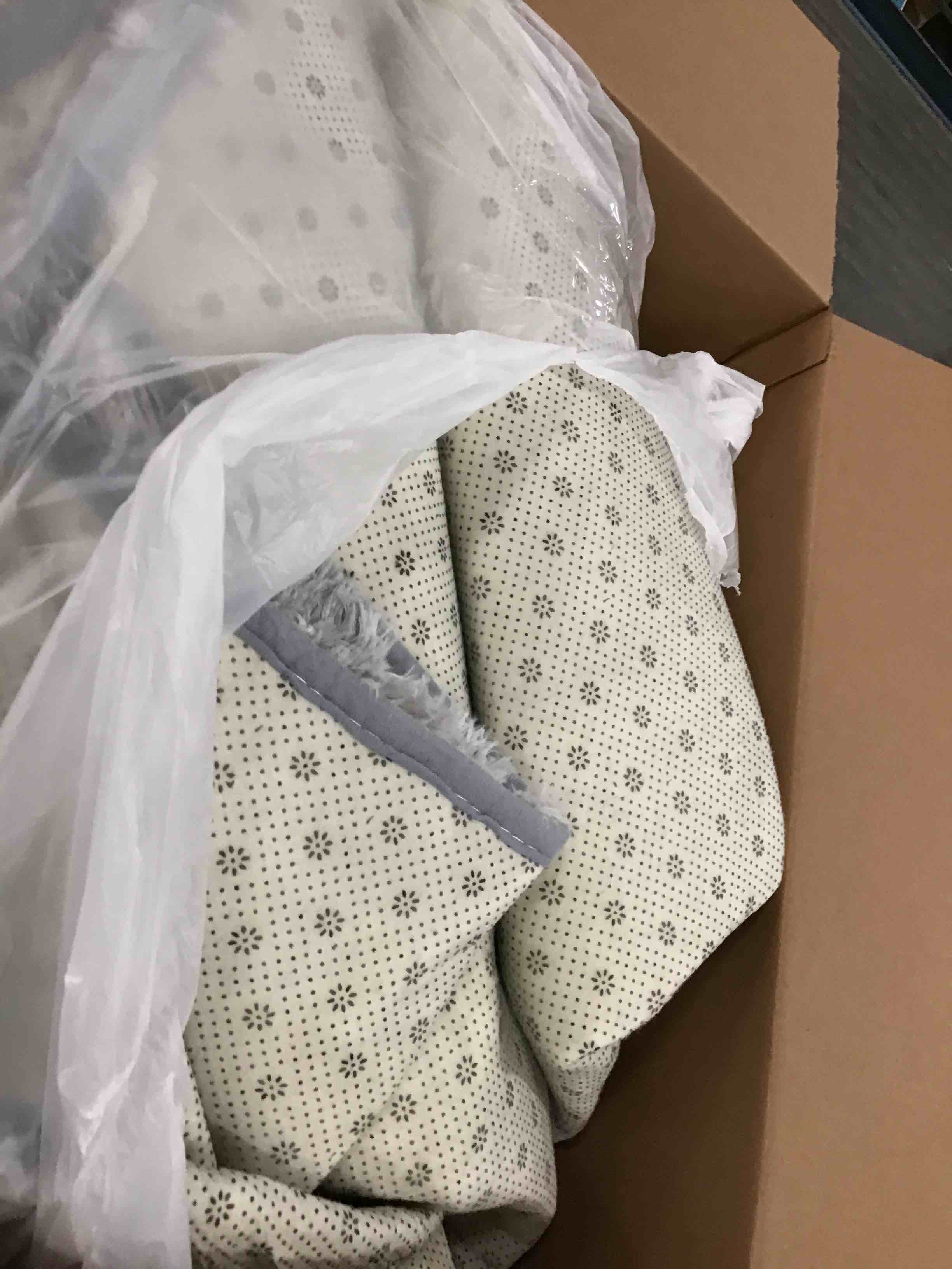 https://s3.amazonaws.com/lotting-images-prod/bidfta/TEA0158698_1725020268941.jpeg
