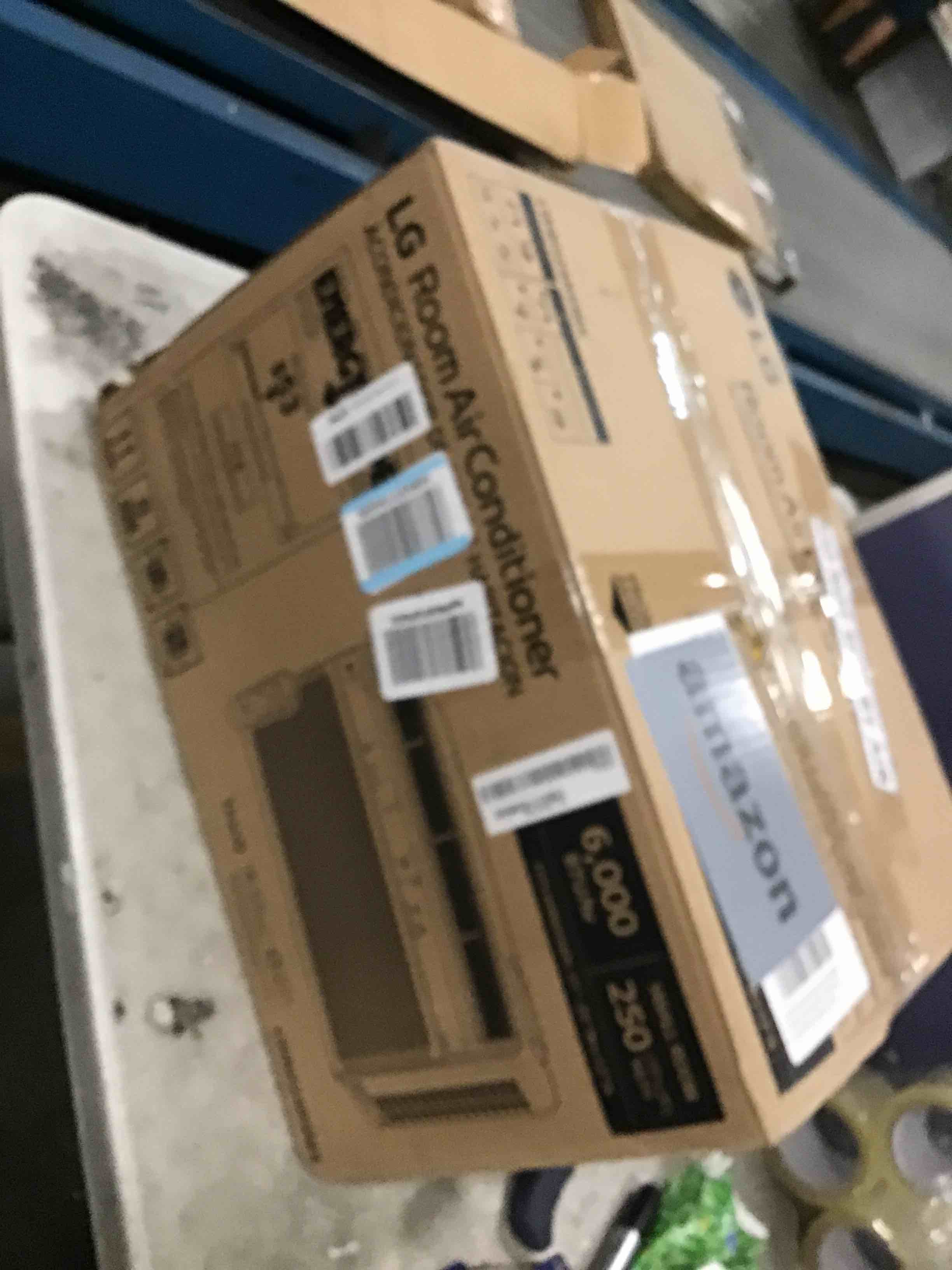 https://s3.amazonaws.com/lotting-images-prod/bidfta/TEA0158712_1725019389659.jpeg