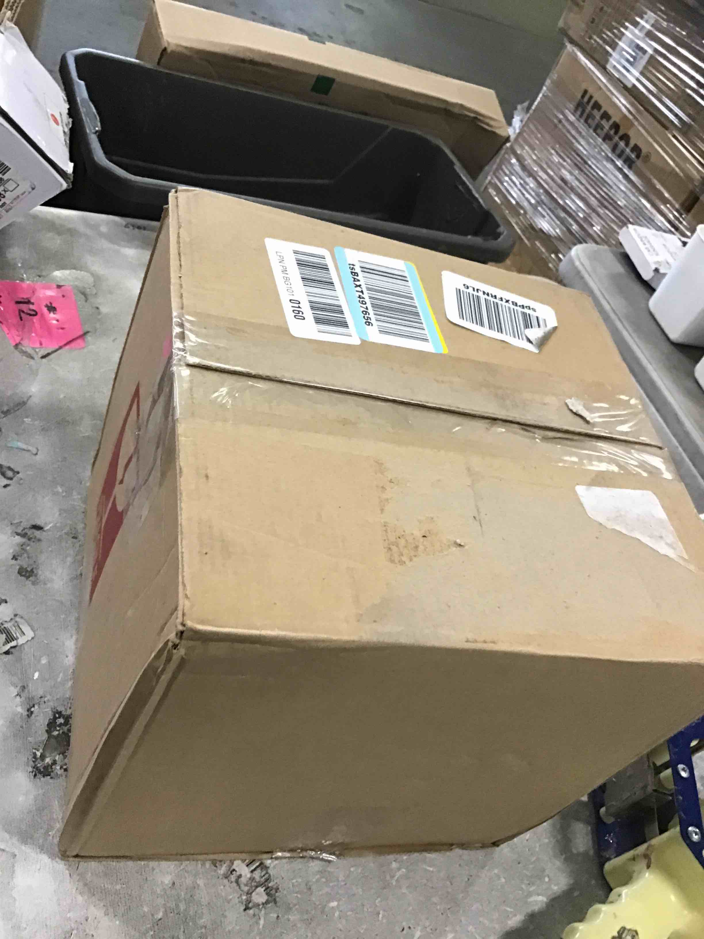 https://s3.amazonaws.com/lotting-images-prod/bidfta/TEA0159643_1724782671569.jpeg
