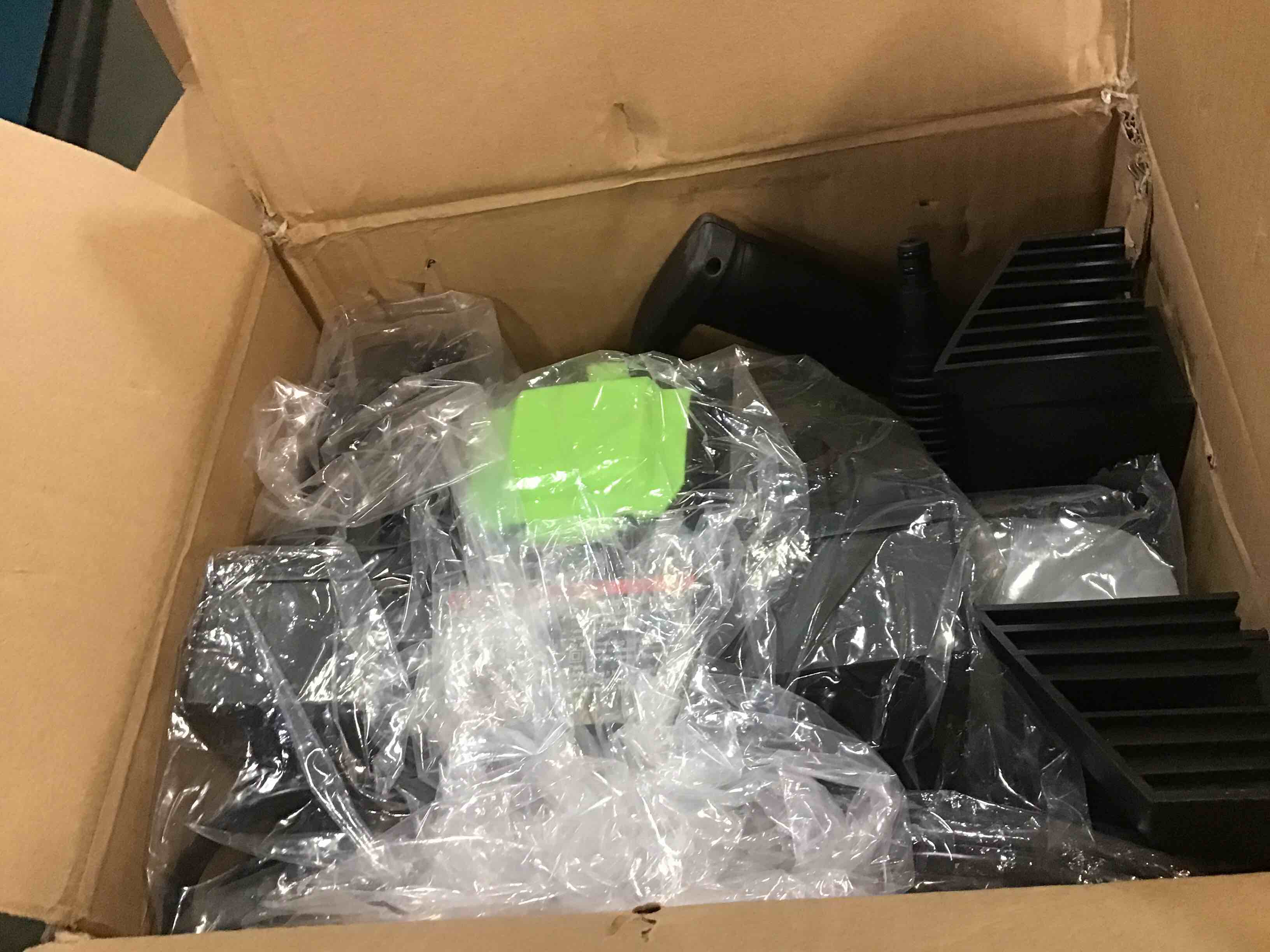https://s3.amazonaws.com/lotting-images-prod/bidfta/TEA0161117_1725485864694.jpeg