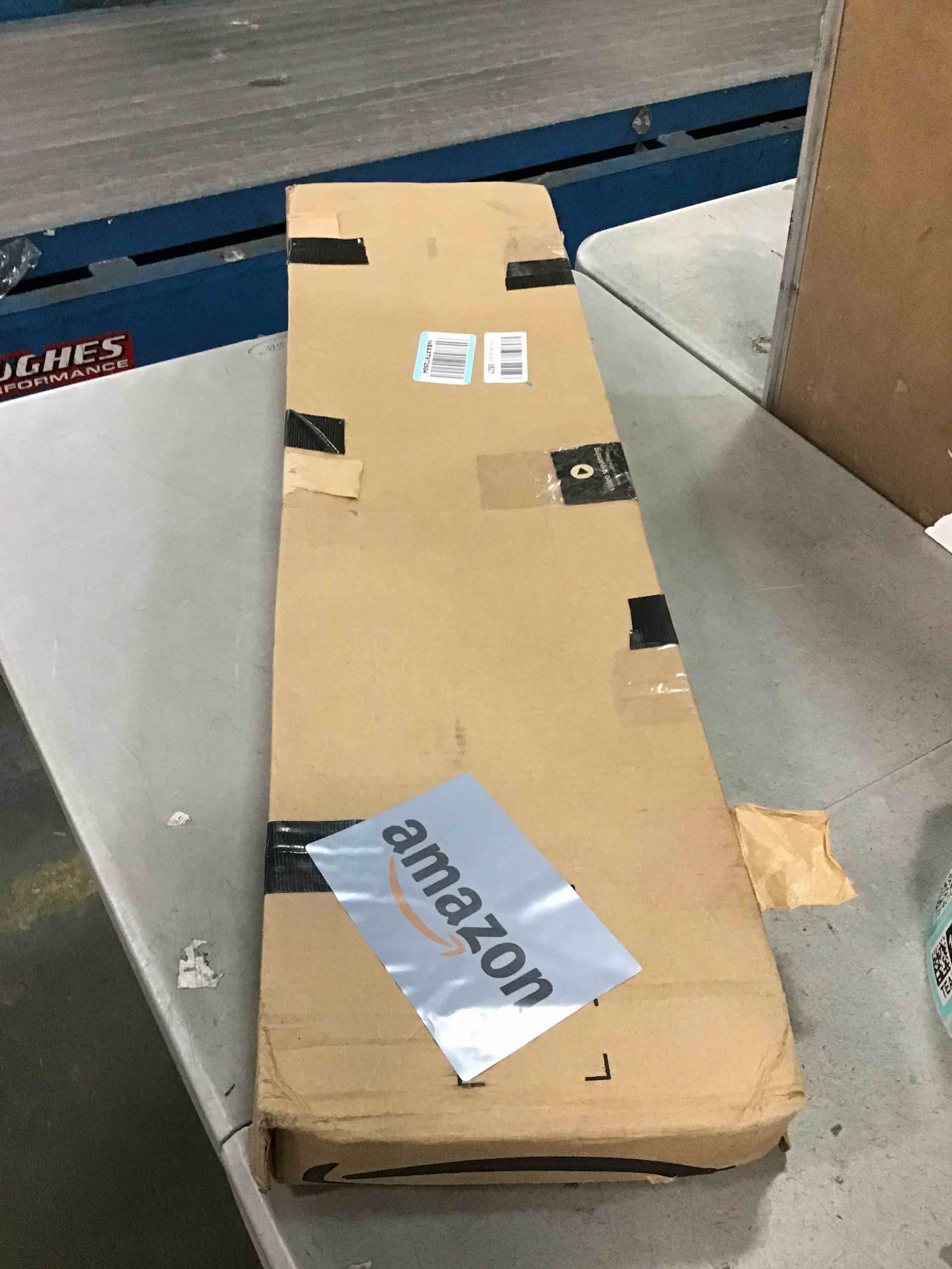 https://s3.amazonaws.com/lotting-images-prod/bidfta/TEA0161967_1724796453600.jpeg
