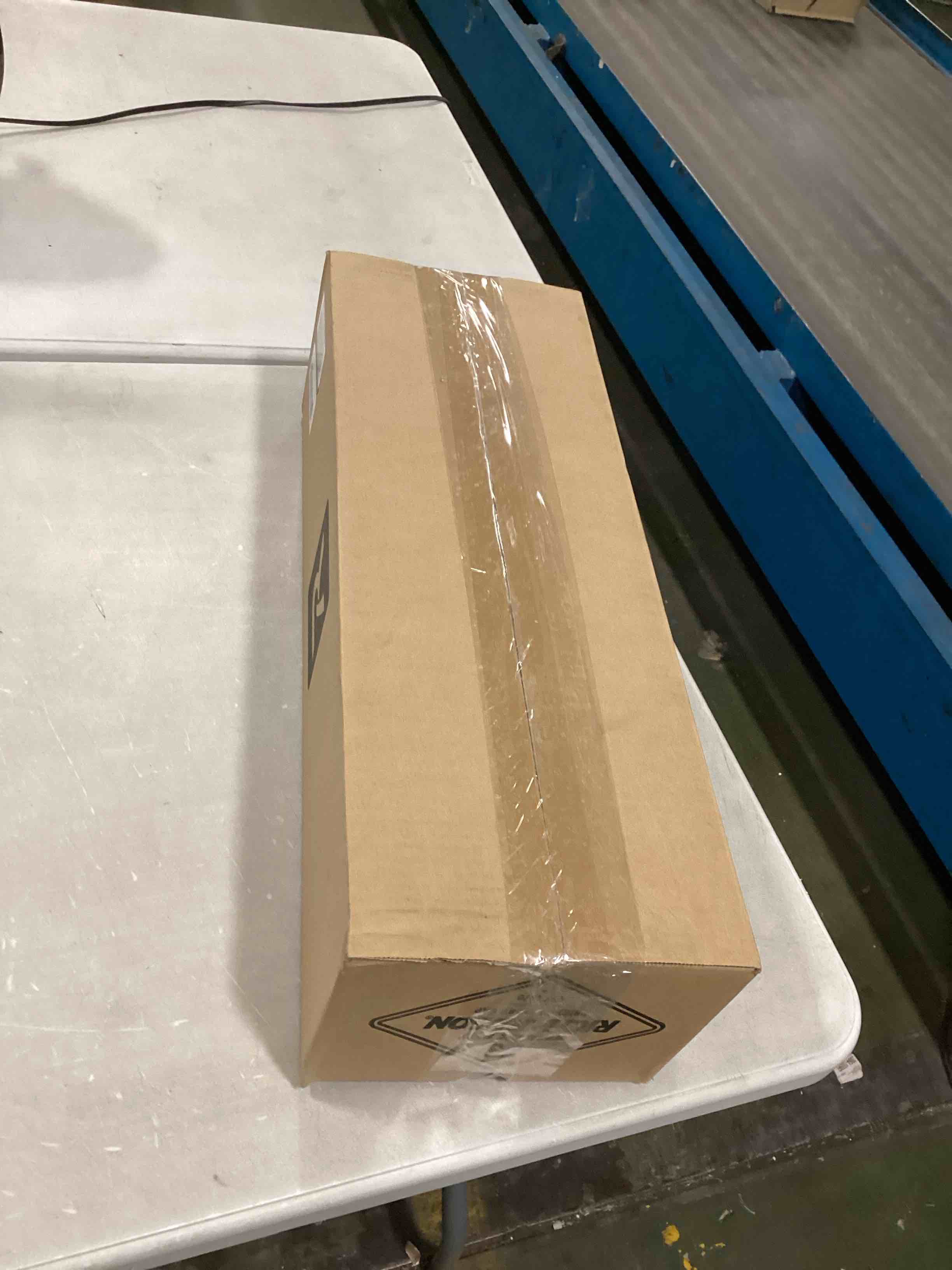 https://s3.amazonaws.com/lotting-images-prod/bidfta/TEA0172316_1726893606904.jpeg