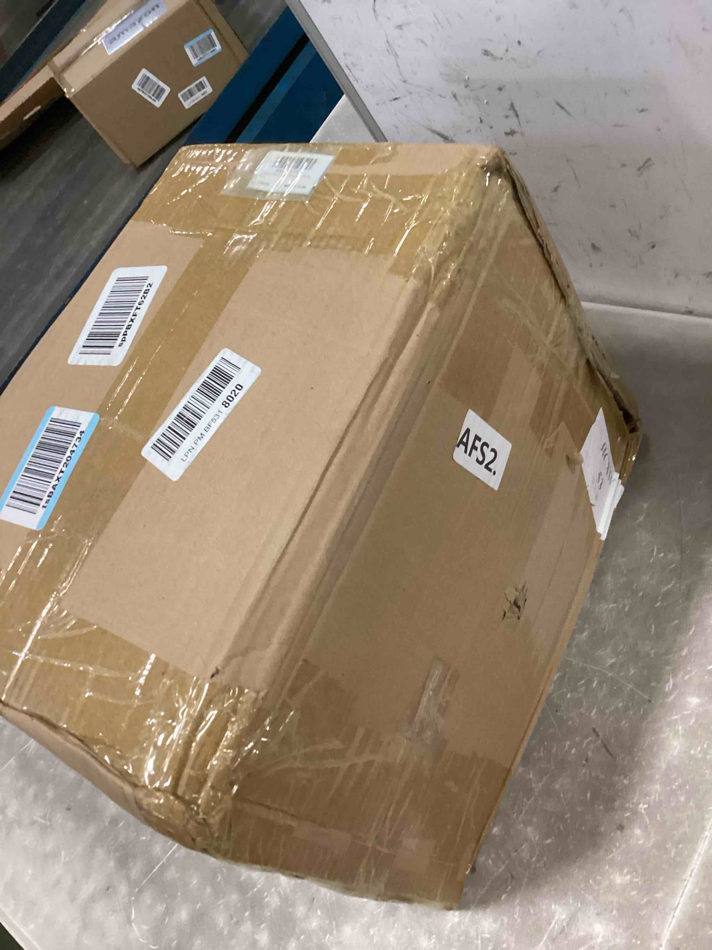https://s3.amazonaws.com/lotting-images-prod/bidfta/TEA0173891_1725410374546.jpeg