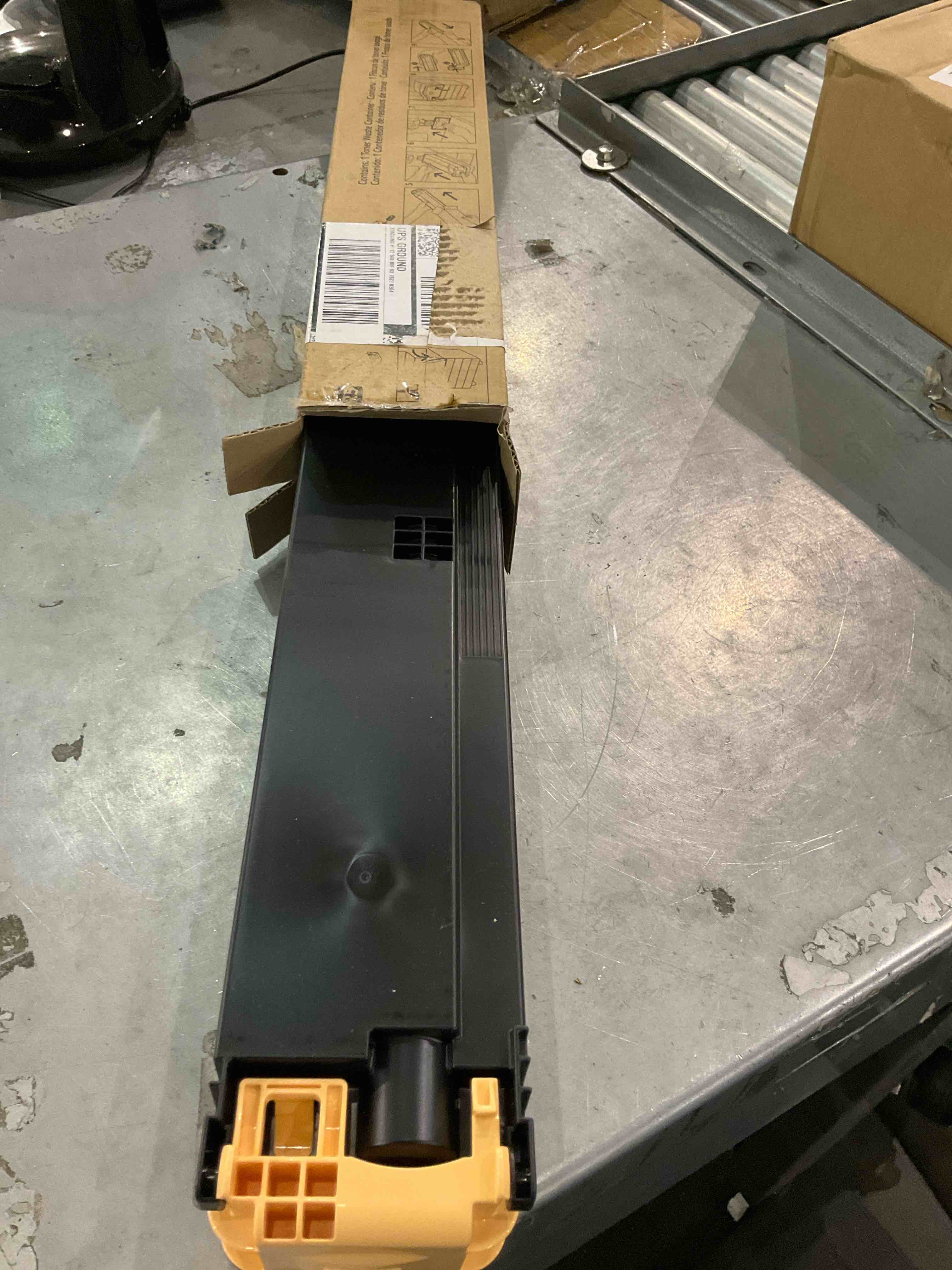 https://s3.amazonaws.com/lotting-images-prod/bidfta/TEA0175063_1725883321310.jpeg