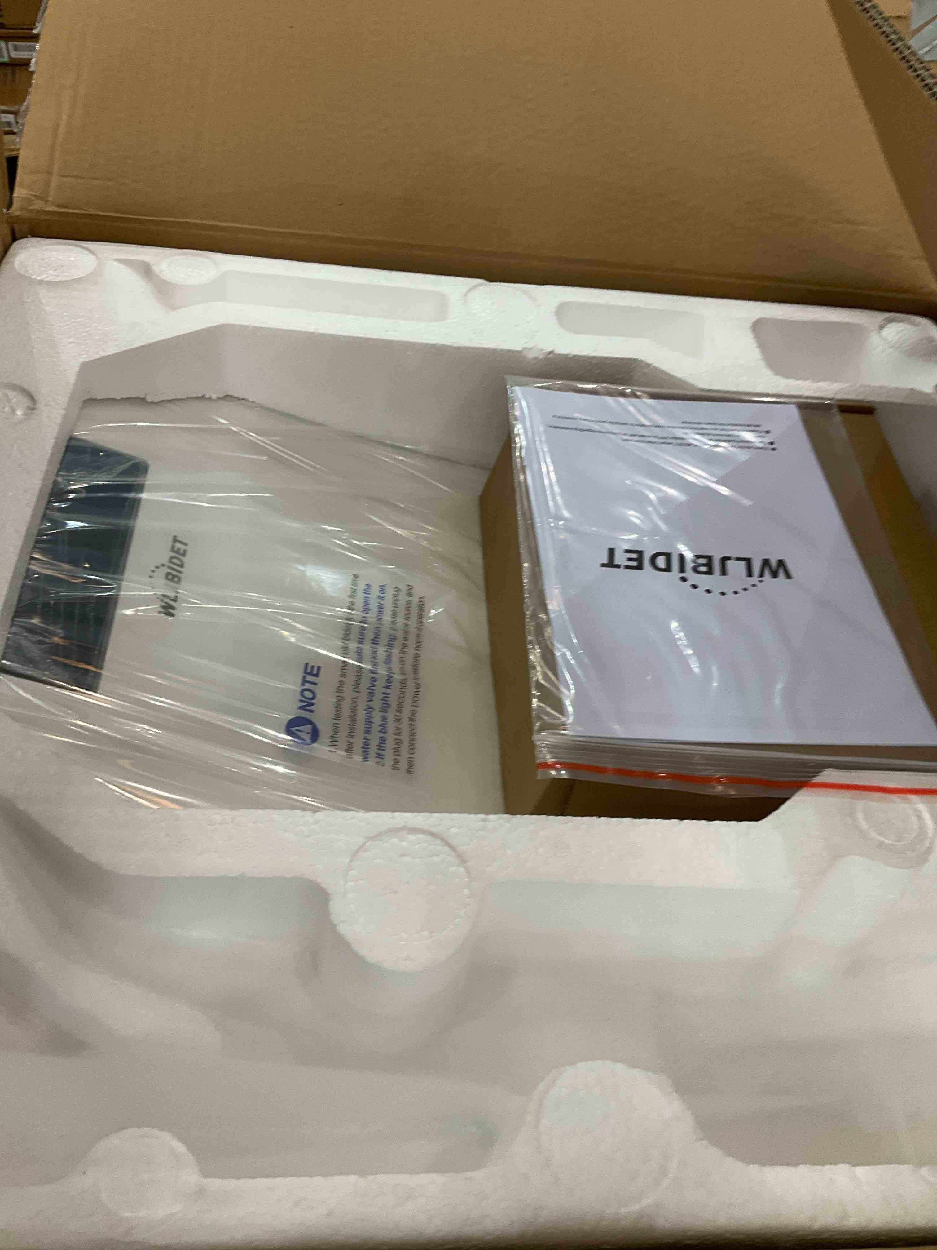 https://s3.amazonaws.com/lotting-images-prod/bidfta/TEA0175393_1725990813098.jpeg