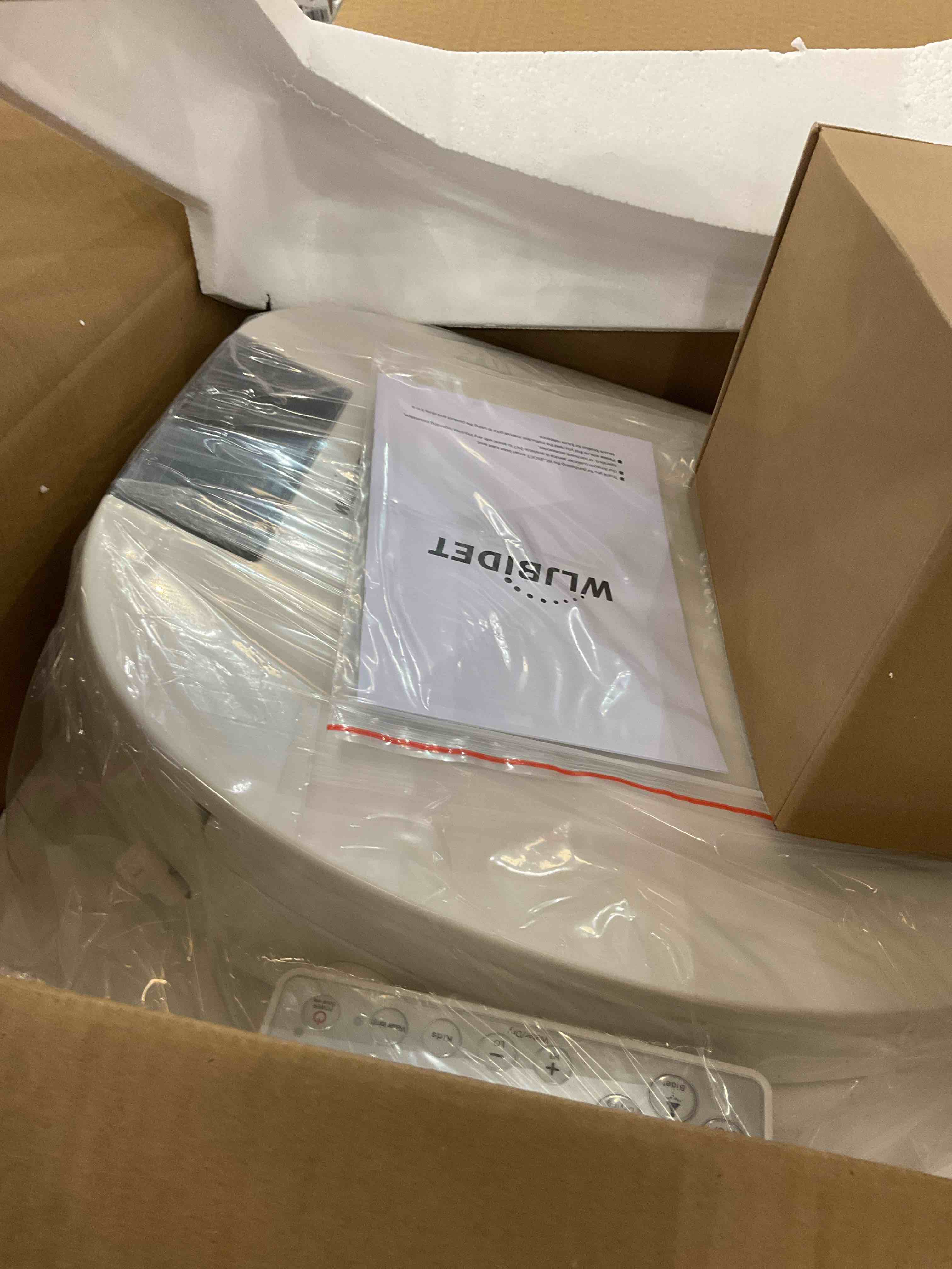 https://s3.amazonaws.com/lotting-images-prod/bidfta/TEA0175393_1725990819483.jpeg