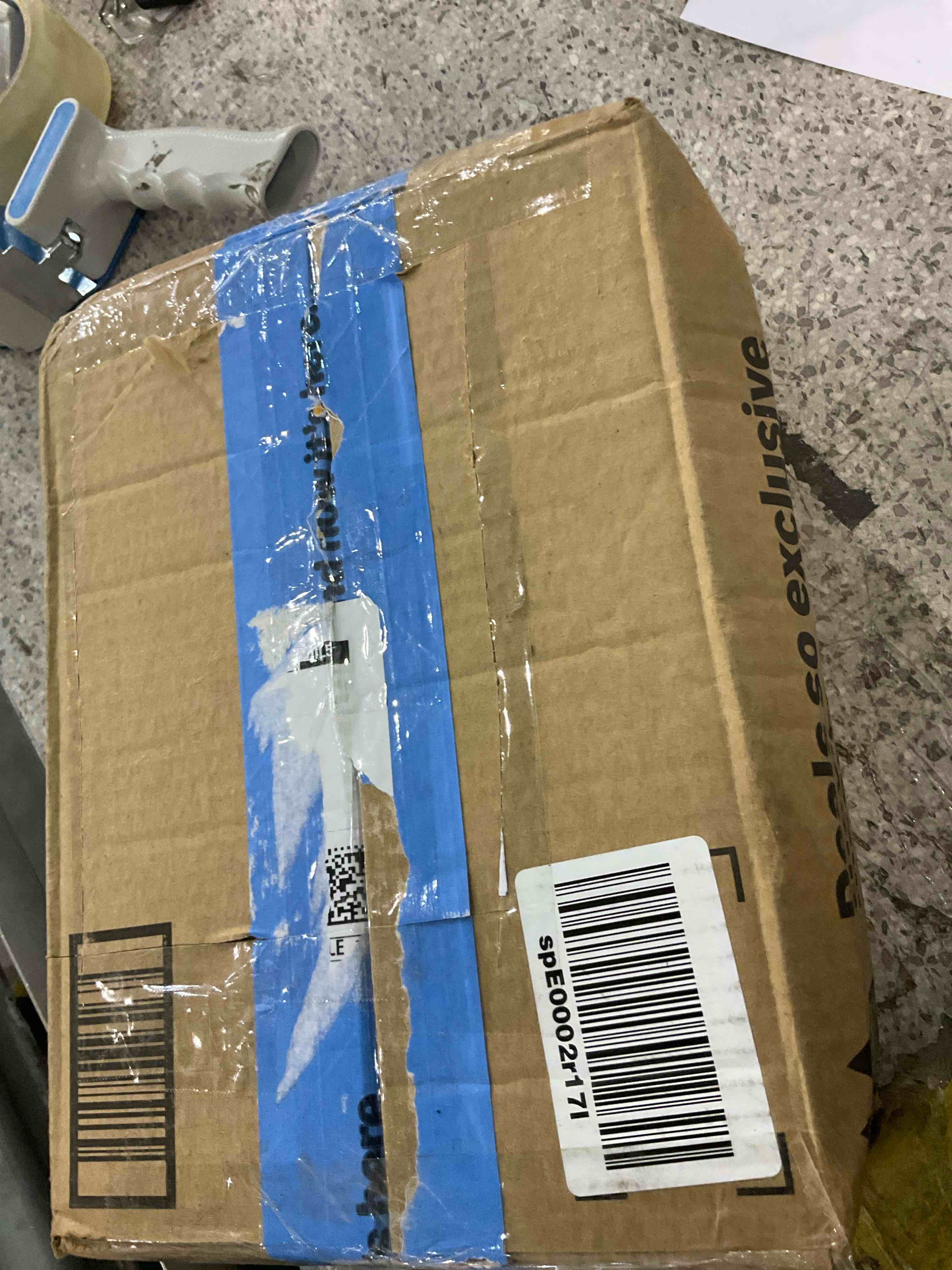 Sun Joe 24V-AJC1-LTE-P1 24-Volt iON+ Cordless Portable Air Compressor Kit, w/ 2.0-Ah Battery, Charger, Storage Bag, and Nozzle Adapters , Green