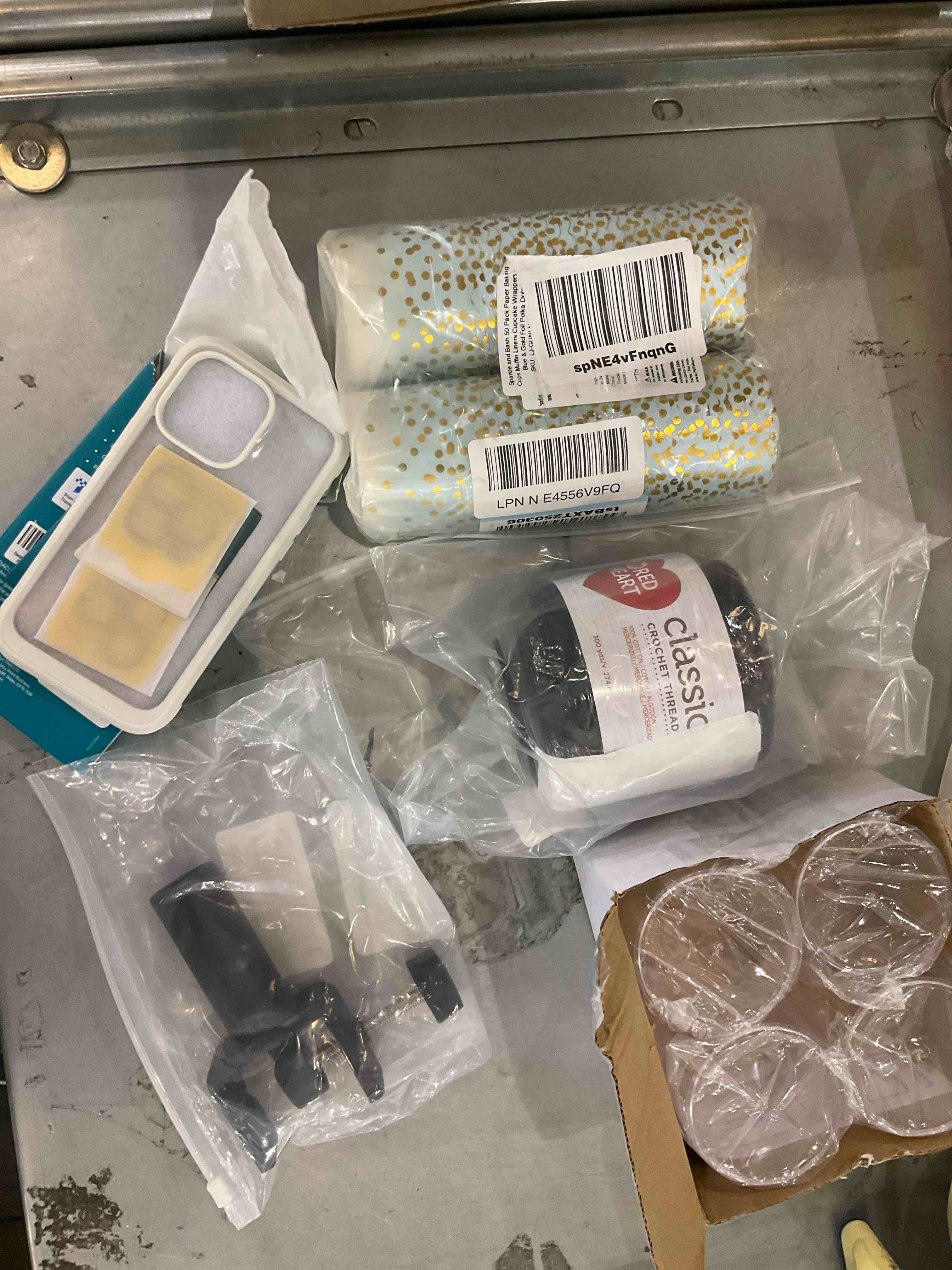 Miscellaneous Grab Bags, Items May Include Home Goods, Children’s Toys, Electronic Accessories, Jewelry, Purses, And Much More