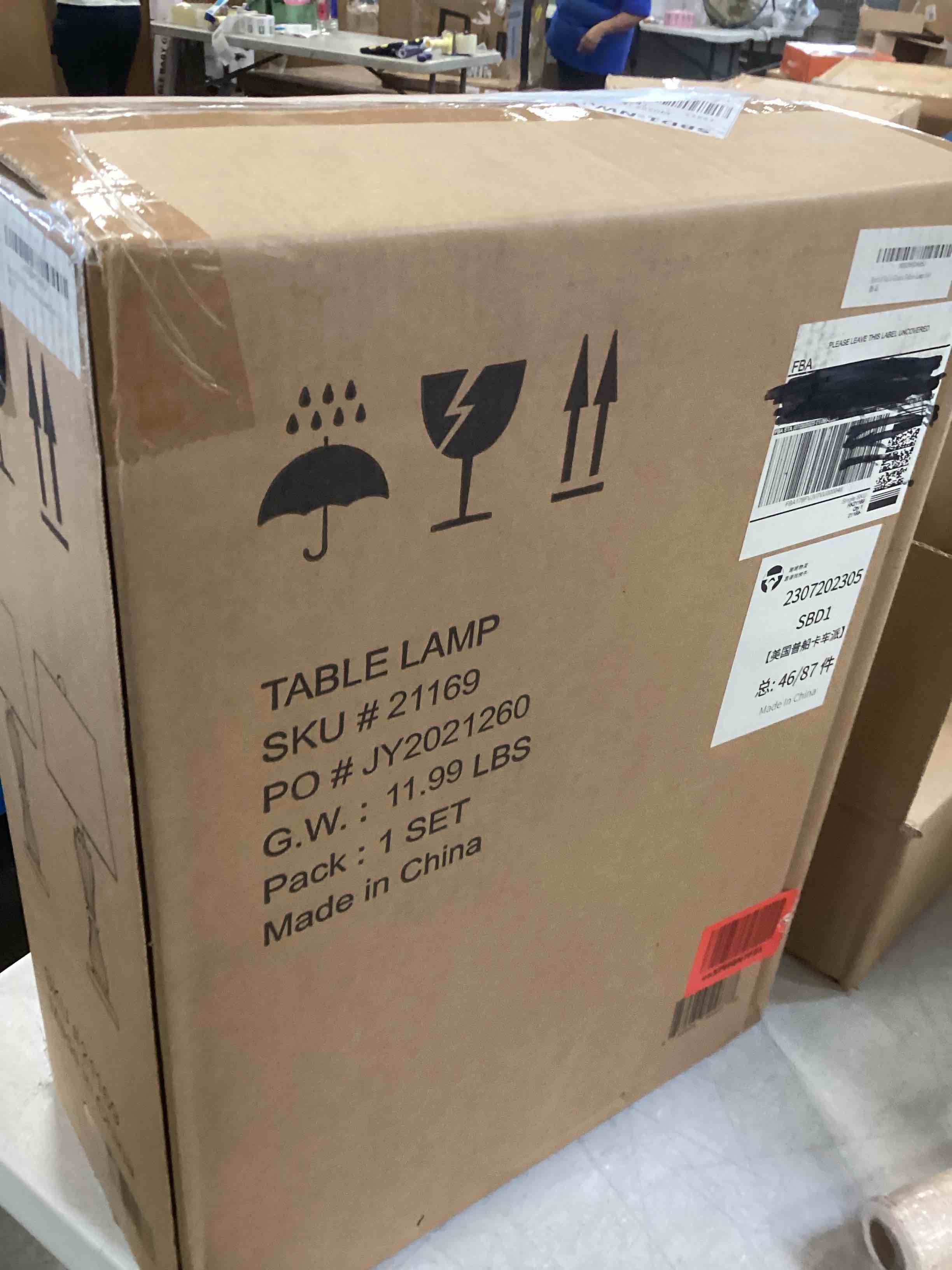 https://s3.amazonaws.com/lotting-images-prod/bidfta/TEA0178350_1726243872776.jpeg