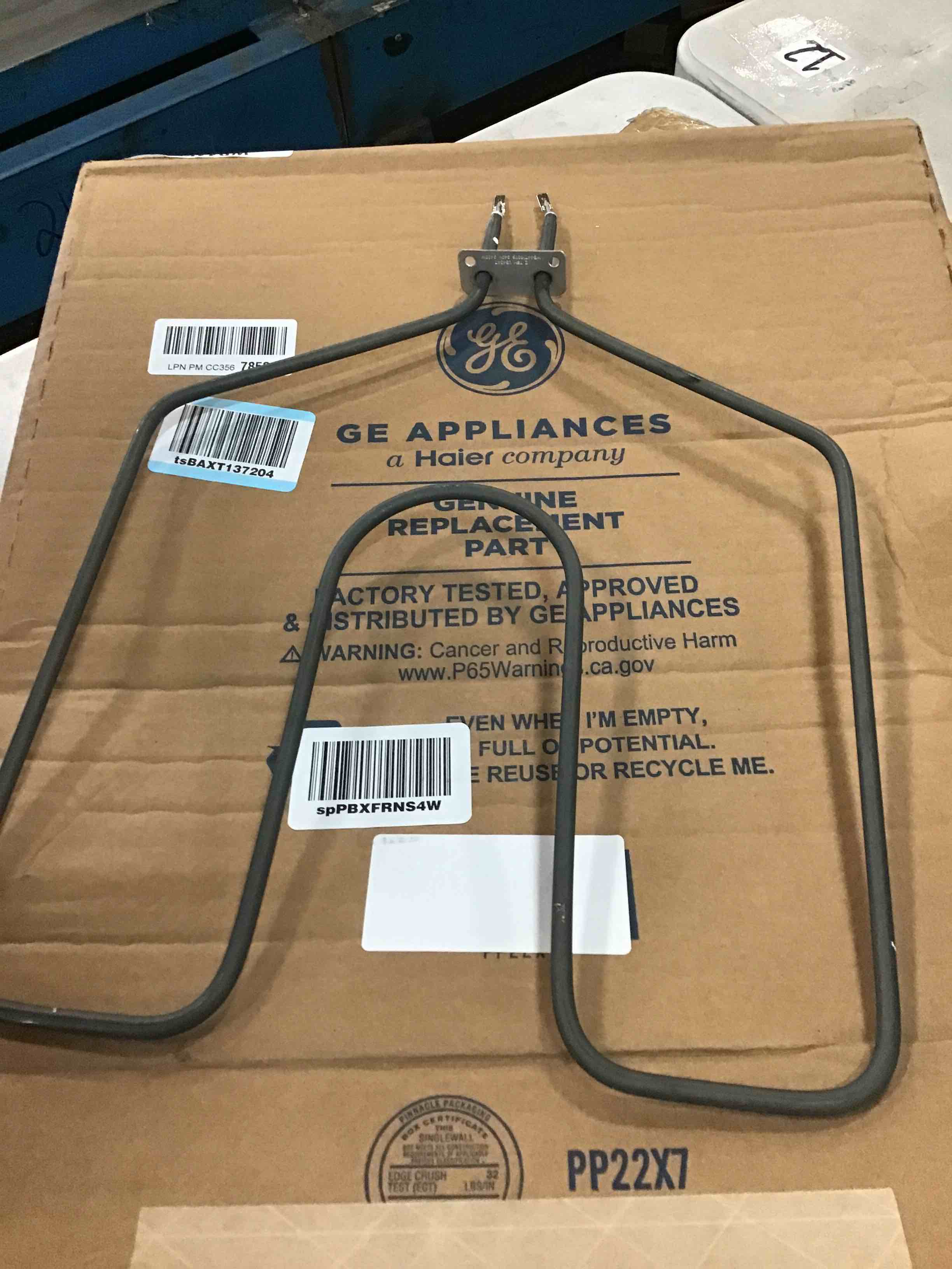 https://s3.amazonaws.com/lotting-images-prod/bidfta/TEA0182540_1726775687308.jpeg
