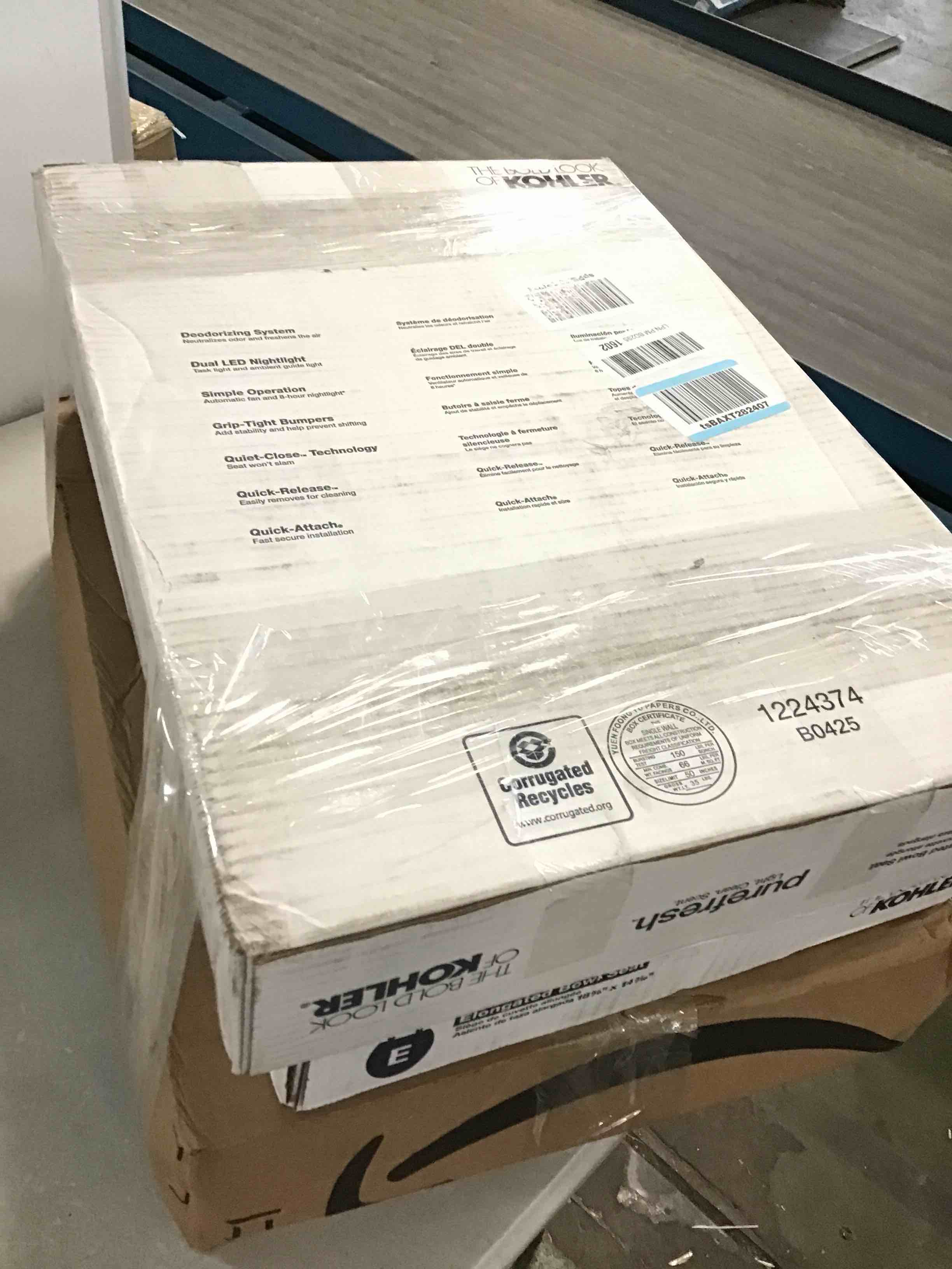 https://s3.amazonaws.com/lotting-images-prod/bidfta/TEA0183441_1726241742061.jpeg