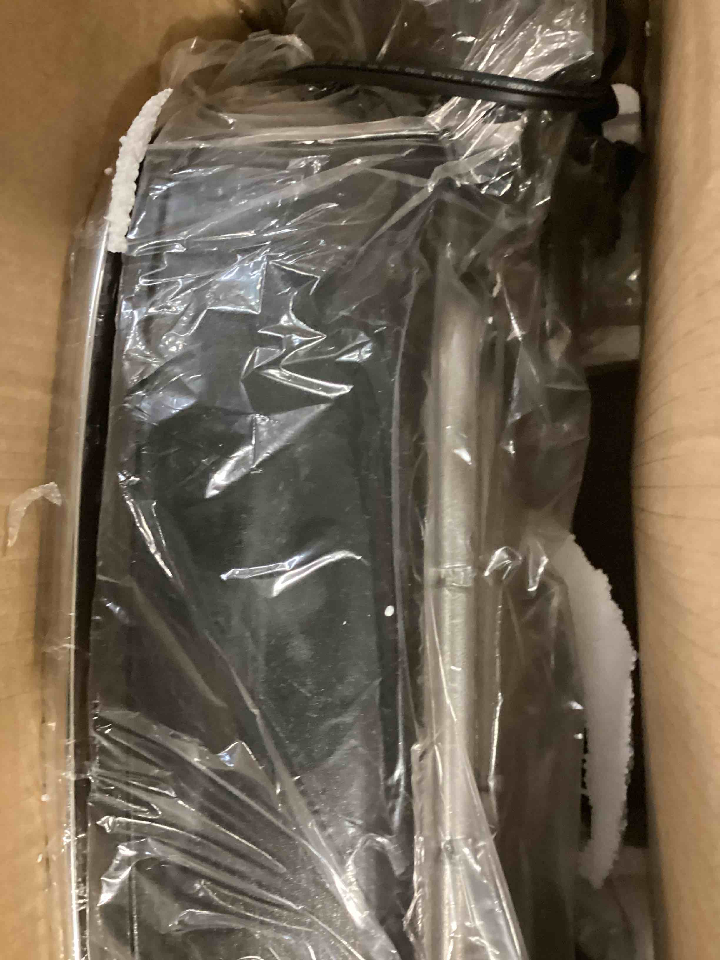 https://s3.amazonaws.com/lotting-images-prod/bidfta/TEA0183732_1726157697649.jpeg